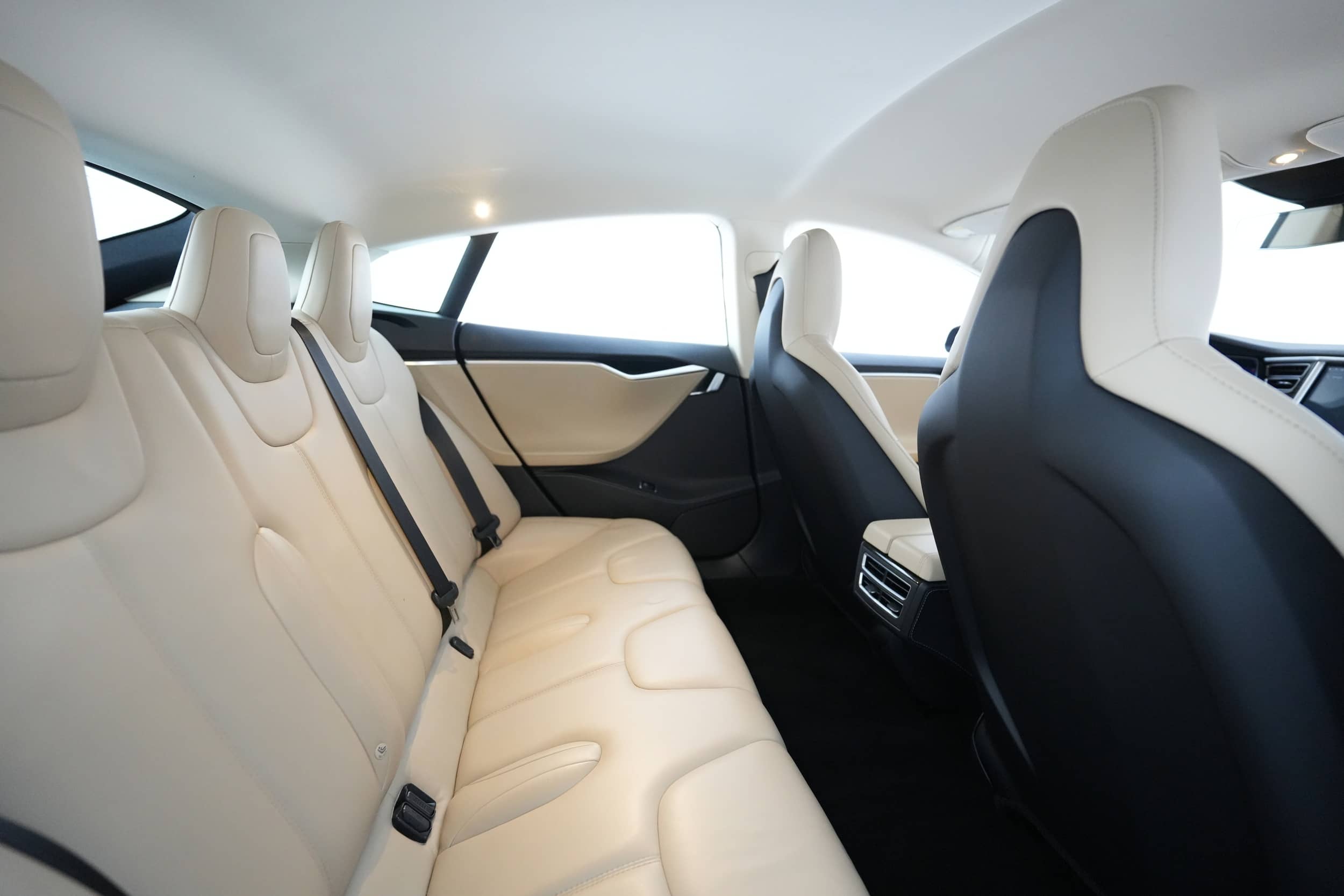 EverCars Co. vehicle image 4 for Tesla Model S -  85D on EverCars Co.