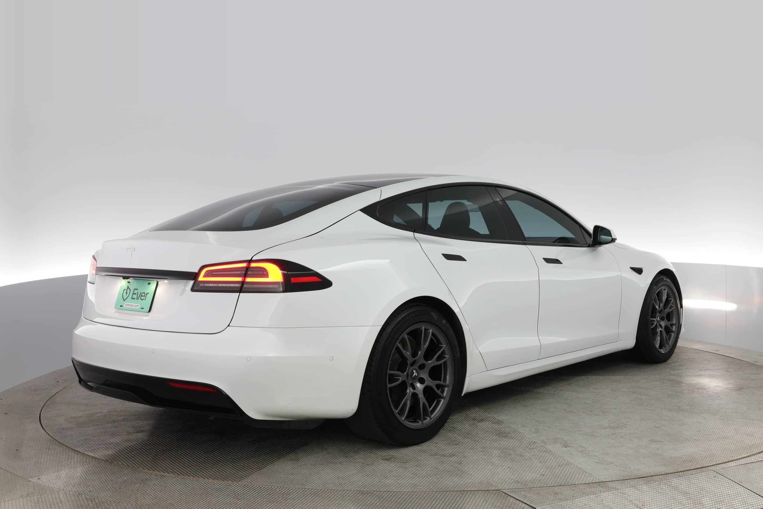 EverCars Co. vehicle image 3 for Tesla Model S -  Standard Range on EverCars Co.