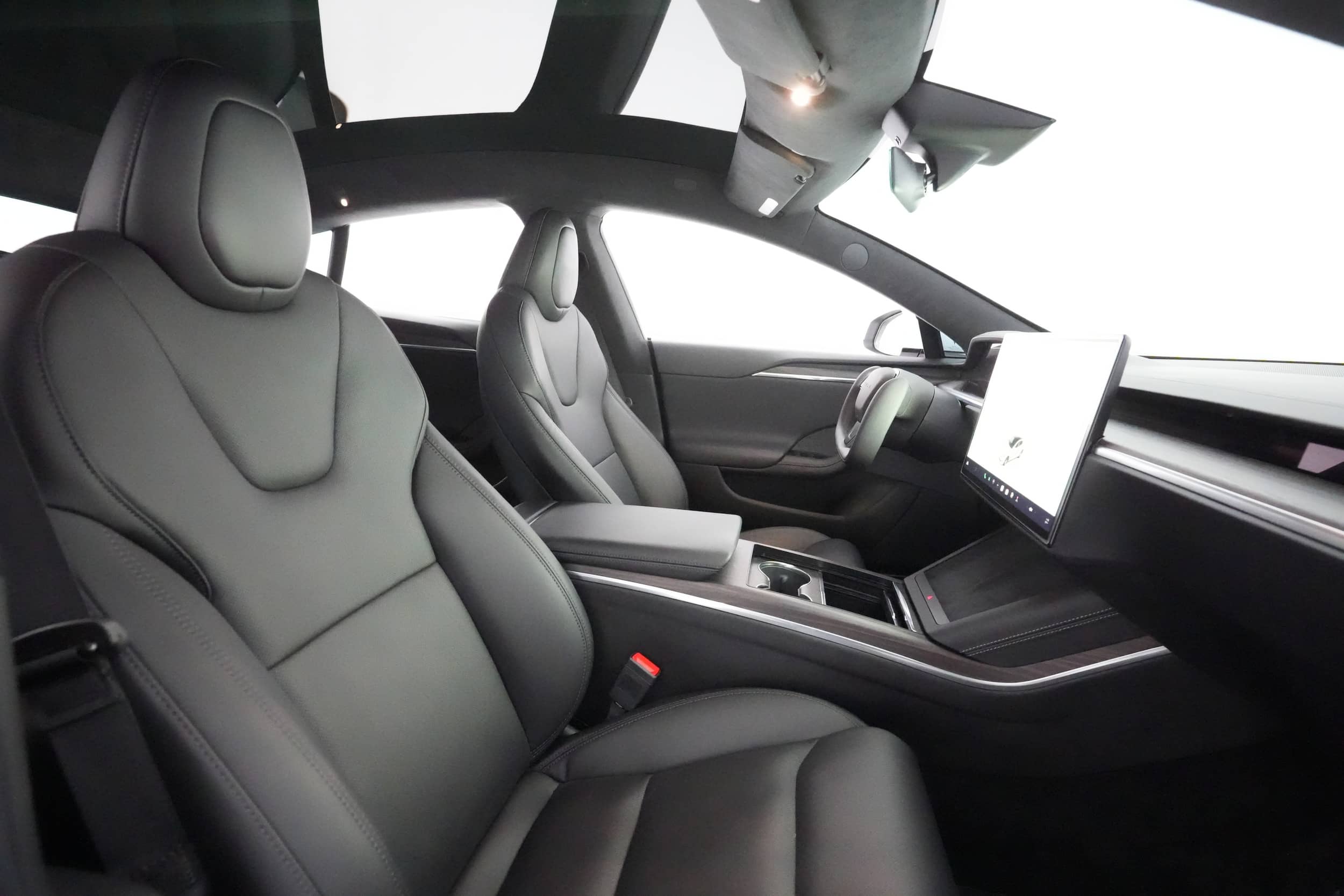EverCars Co. vehicle image 20 for Tesla Model S -  Standard Range on EverCars Co.