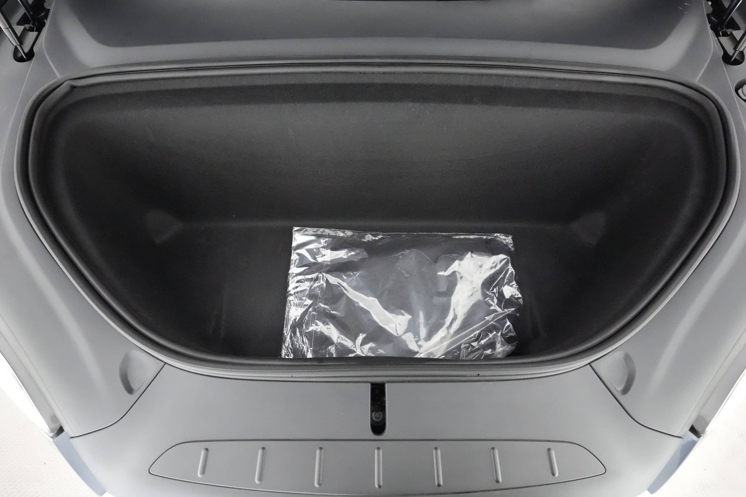 EverCars Co. vehicle image 20 for Tesla Model X -  Long Range on EverCars Co.