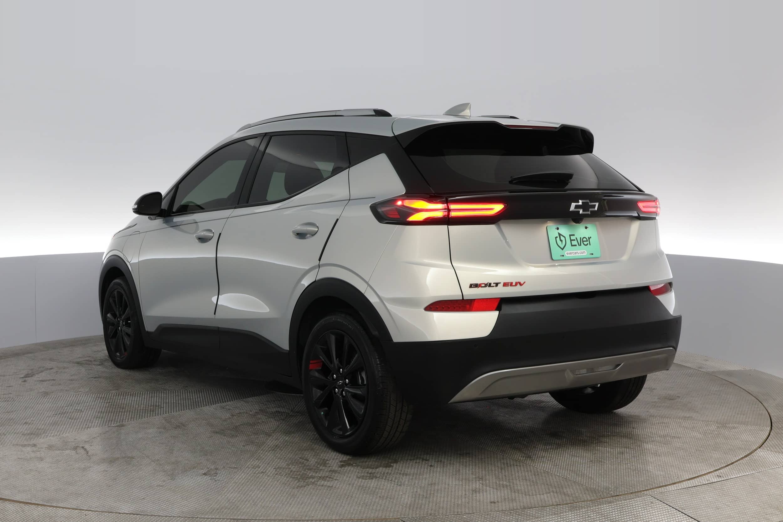 EverCars Co. vehicle image 9 for Chevrolet Bolt EUV -  LT on EverCars Co.