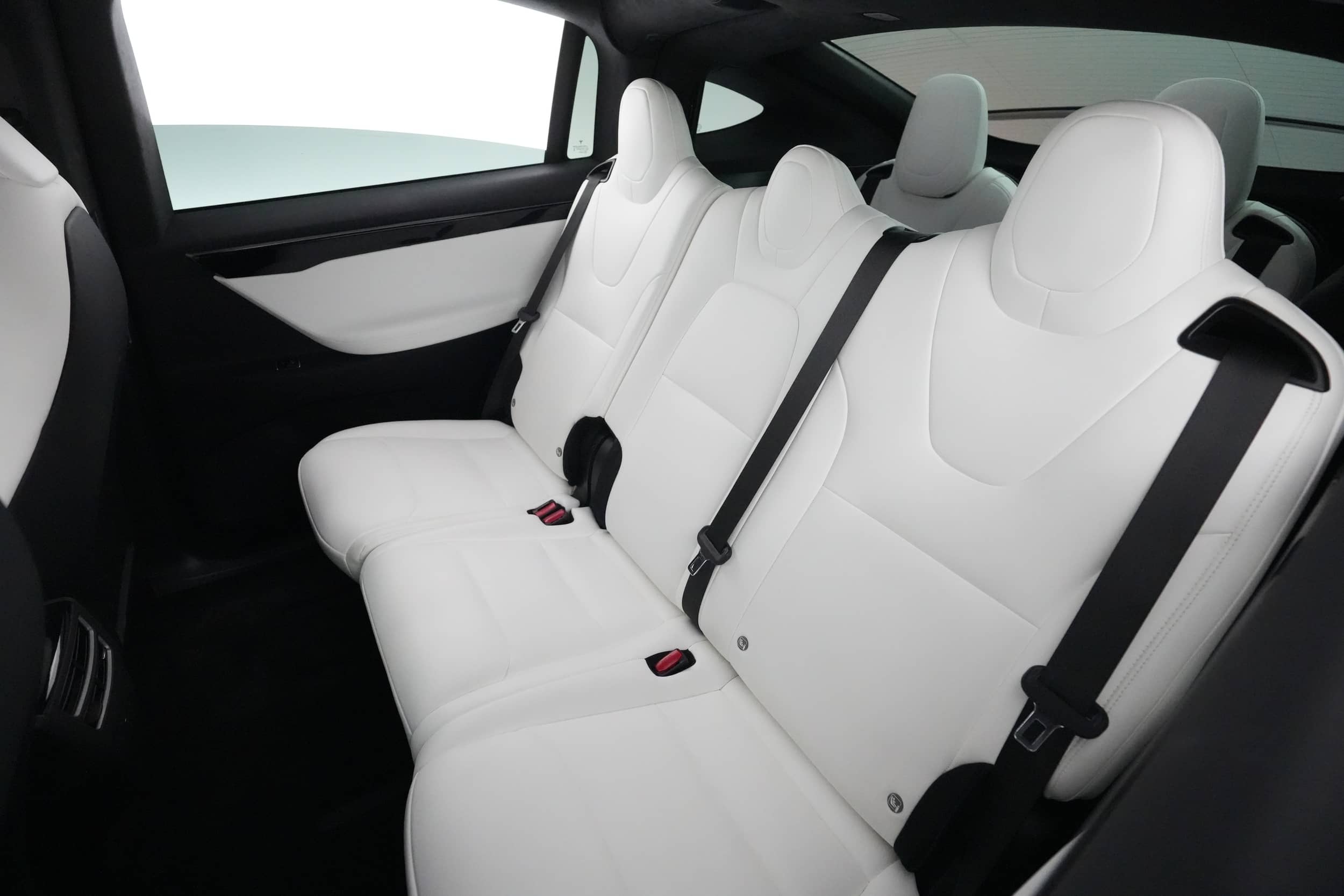 EverCars Co. vehicle image 17 for Tesla Model X -  Long Range on EverCars Co.