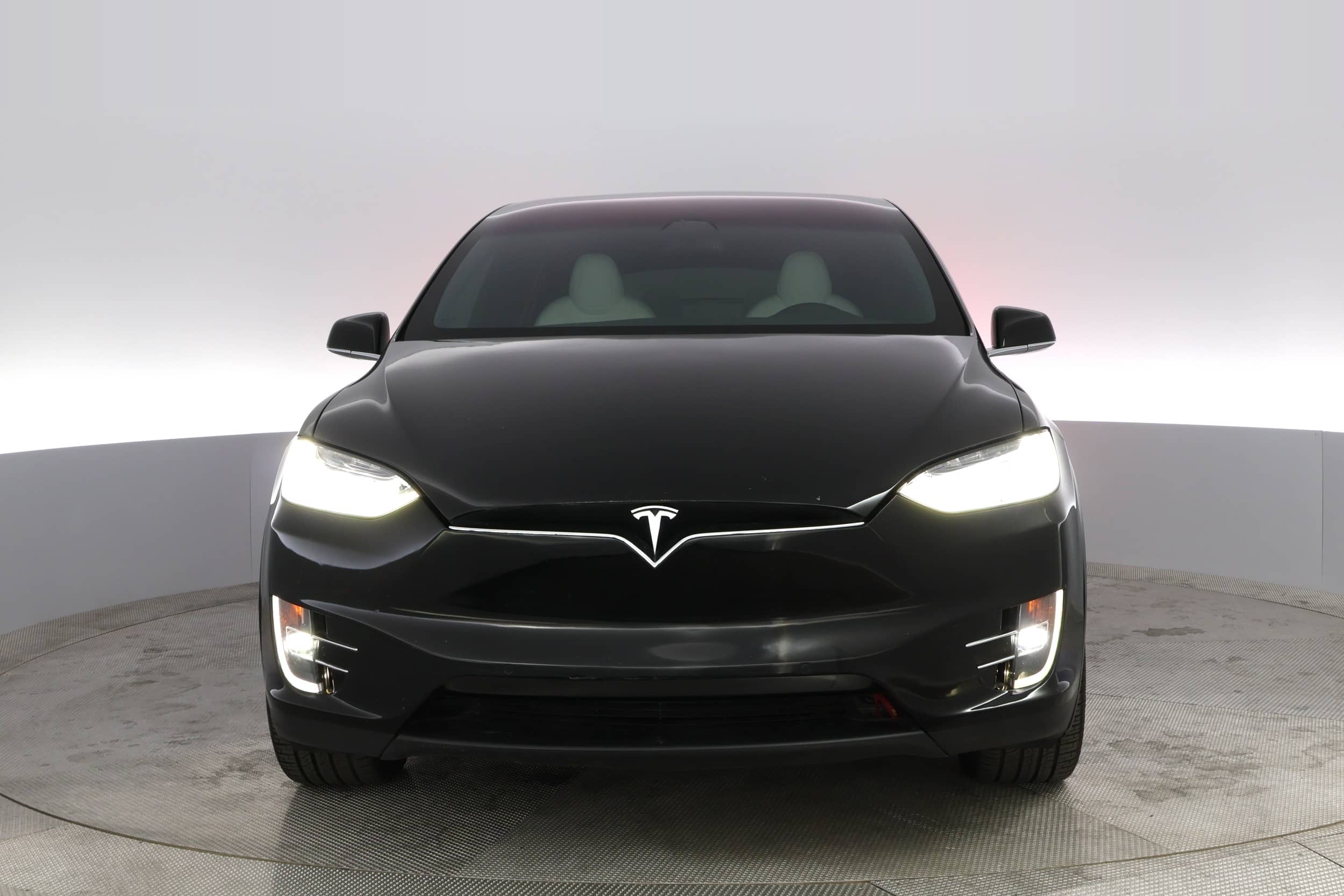 EverCars Co. vehicle image 12 for Tesla Model X -  Long Range on EverCars Co.