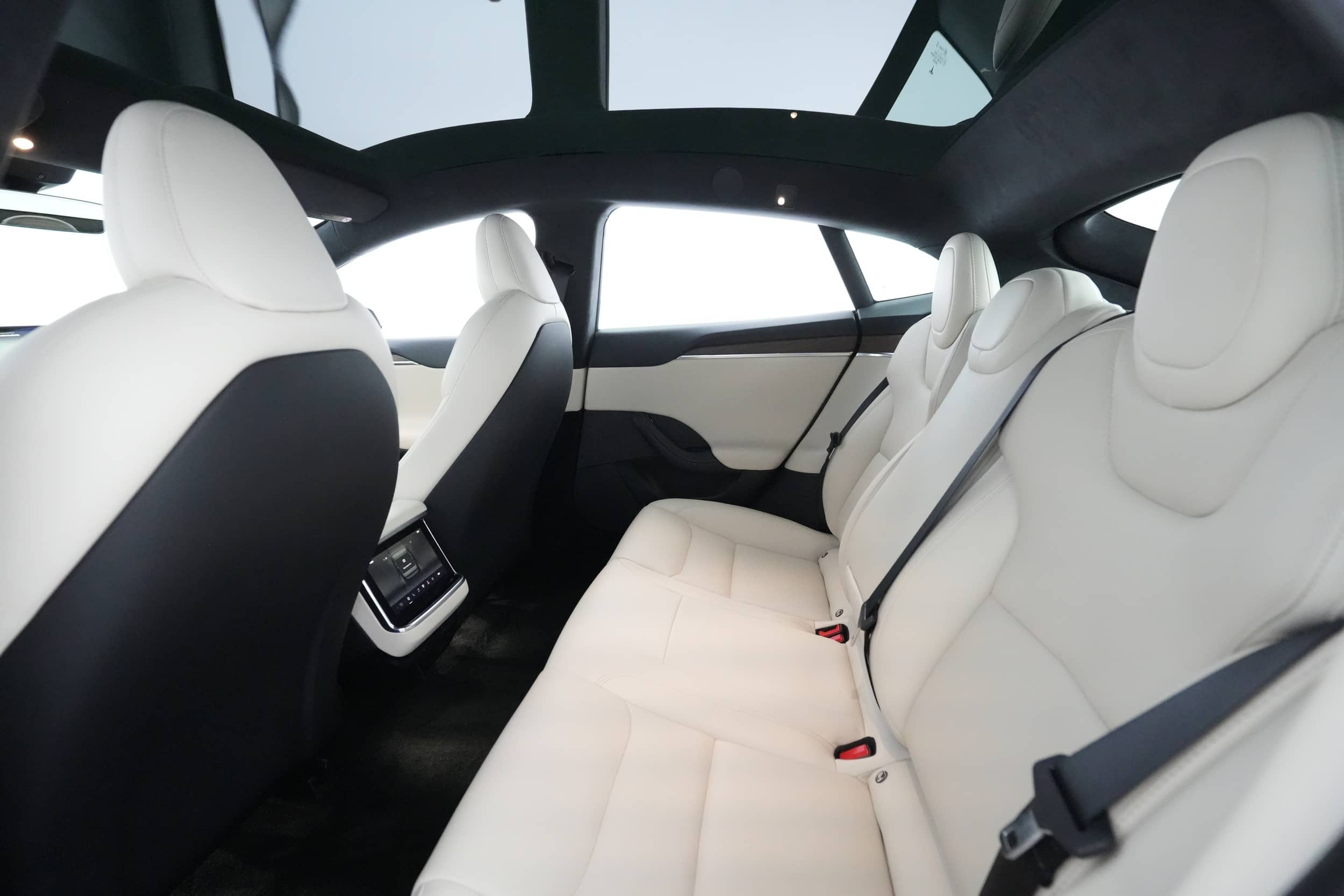EverCars Co. vehicle image 17 for Tesla Model S -  Base on EverCars Co.