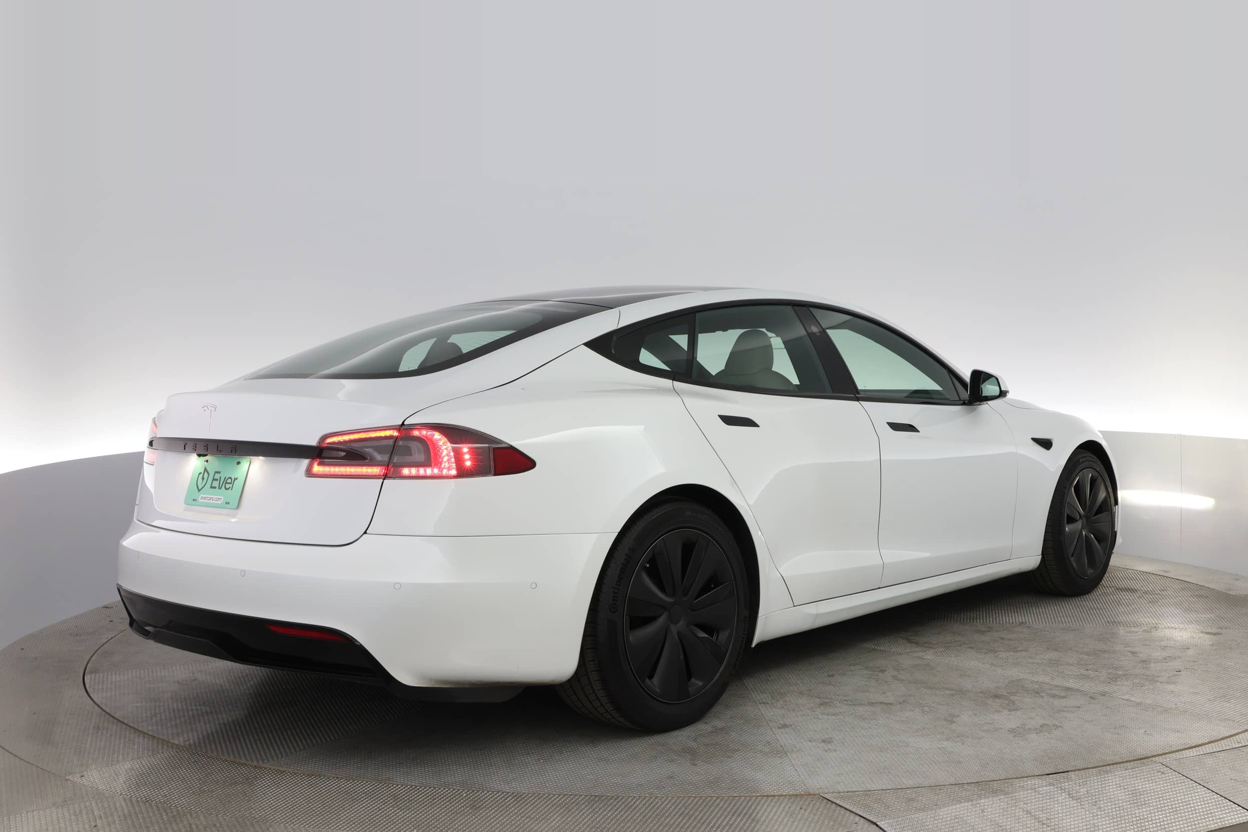 EverCars Co. vehicle image 2 for Tesla Model S -  Base on EverCars Co.