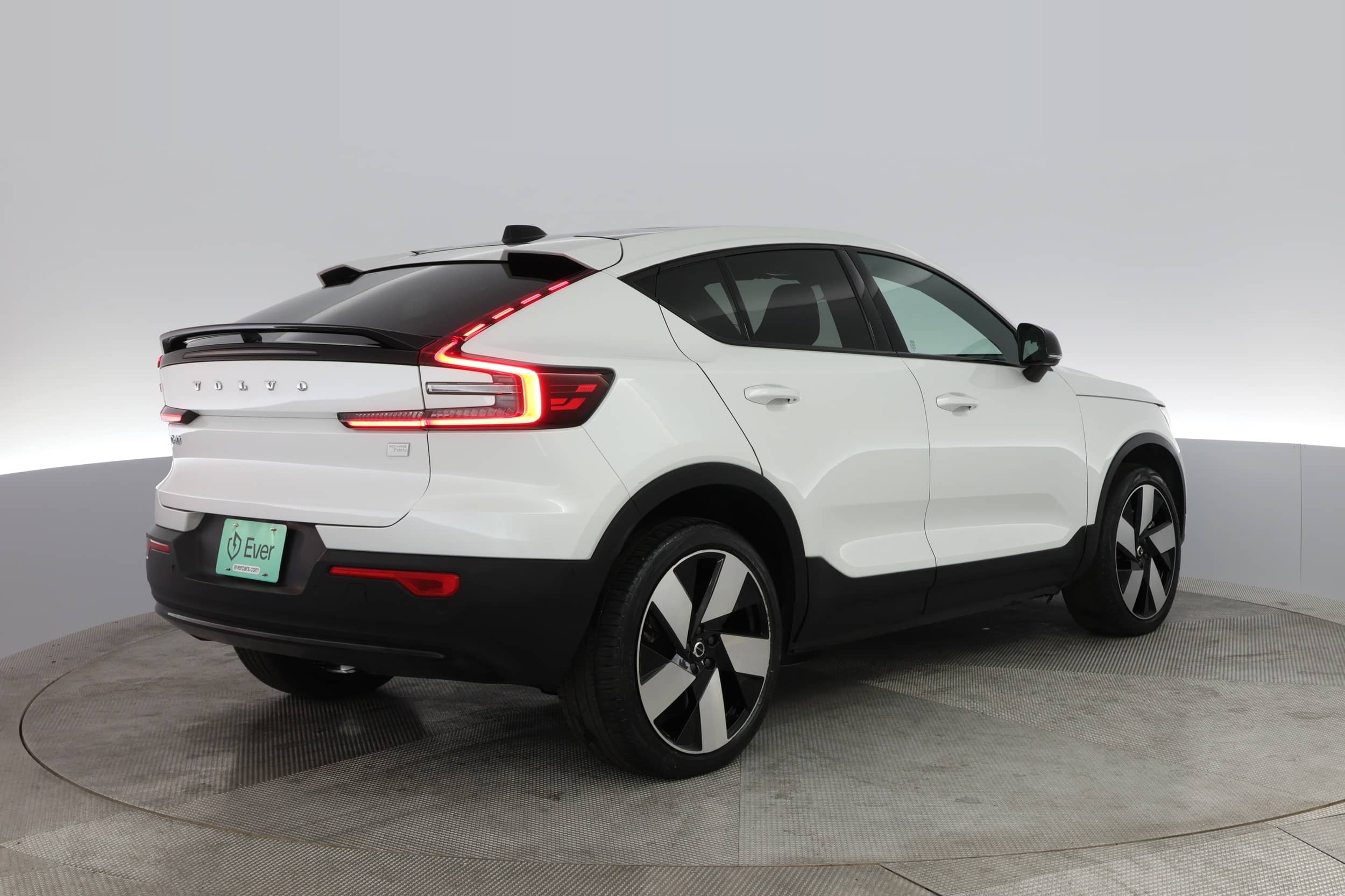 EverCars Co. vehicle image 2 for Volvo C40 Recharge -  Twin Ultimate on EverCars Co.
