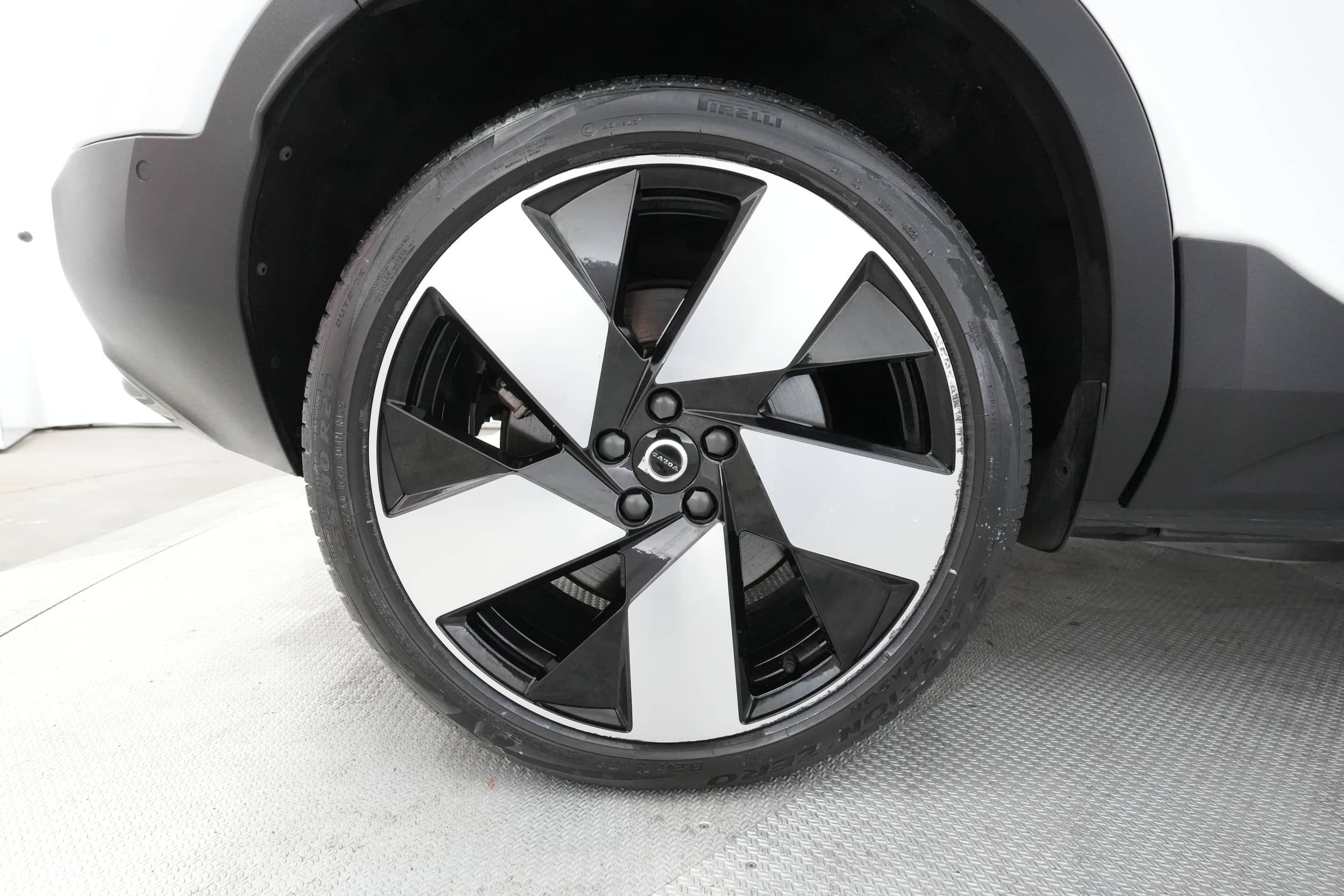 EverCars Co. vehicle image 14 for Volvo C40 Recharge -  Twin Ultimate on EverCars Co.