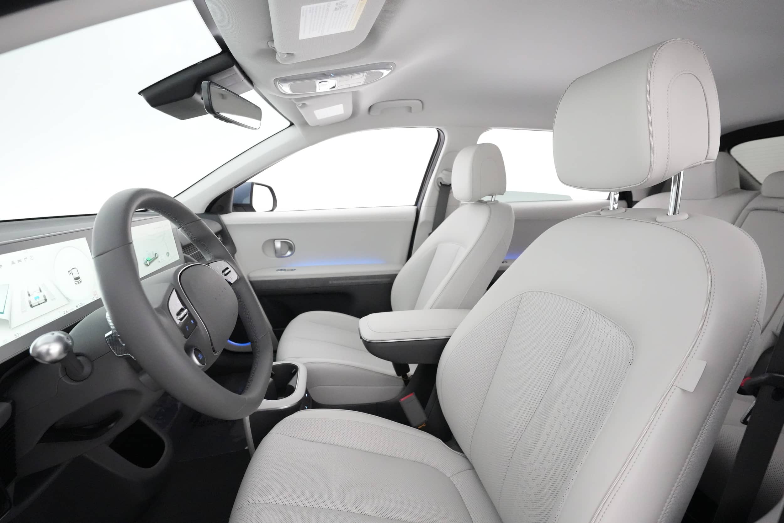 EverCars Co. vehicle image 3 for Hyundai IONIQ 5 -  SEL on EverCars Co.