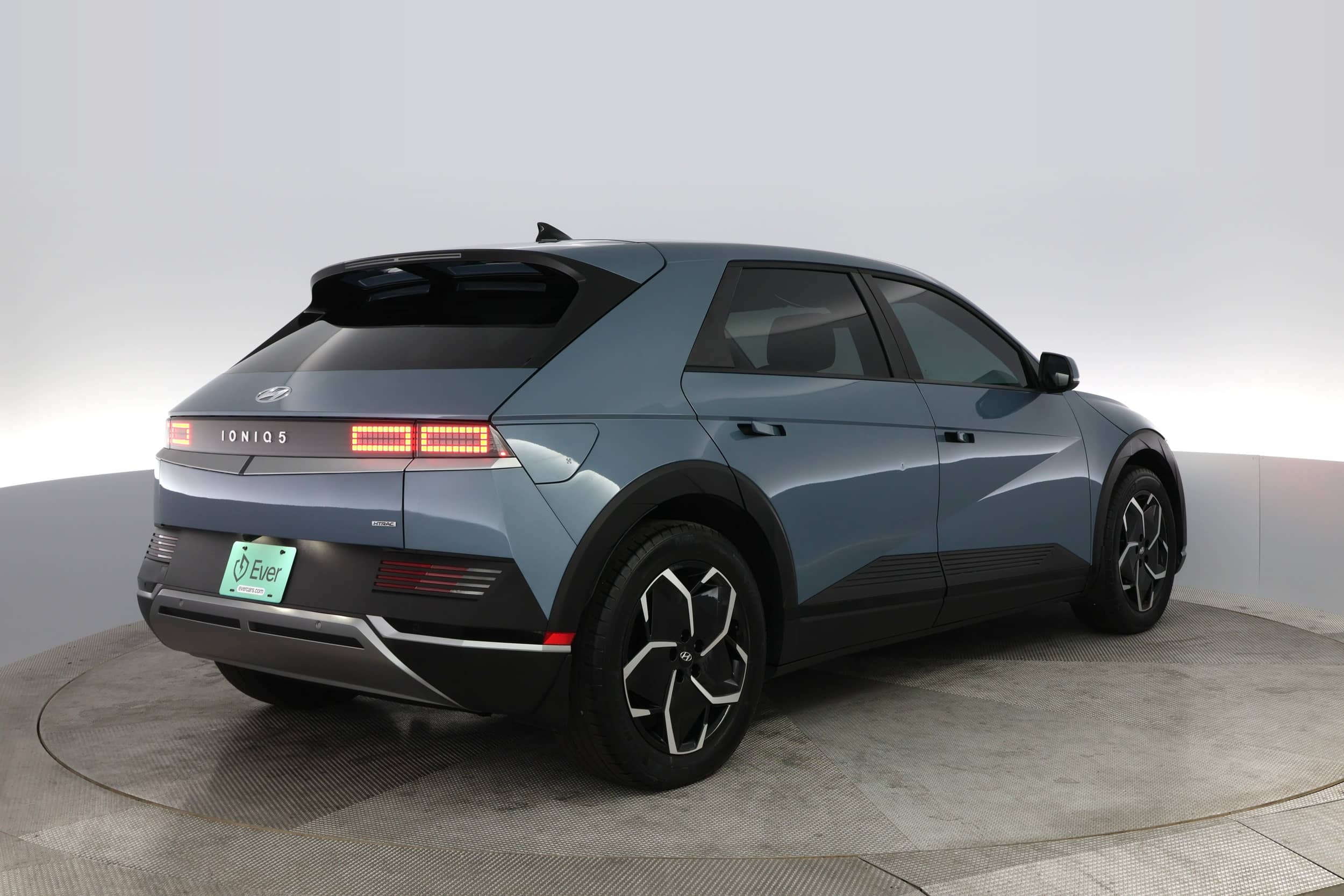 EverCars Co. vehicle image 2 for Hyundai IONIQ 5 -  SEL on EverCars Co.