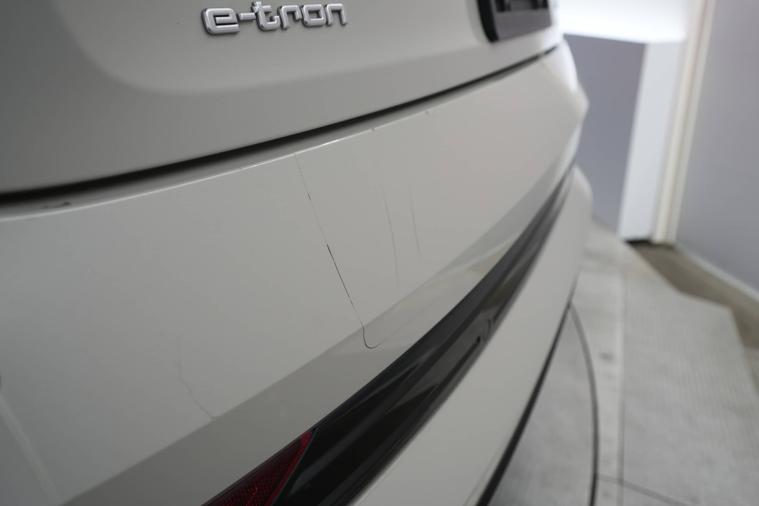 EverCars Co. vehicle image 33 for Audi e-tron -  Prestige on EverCars Co.