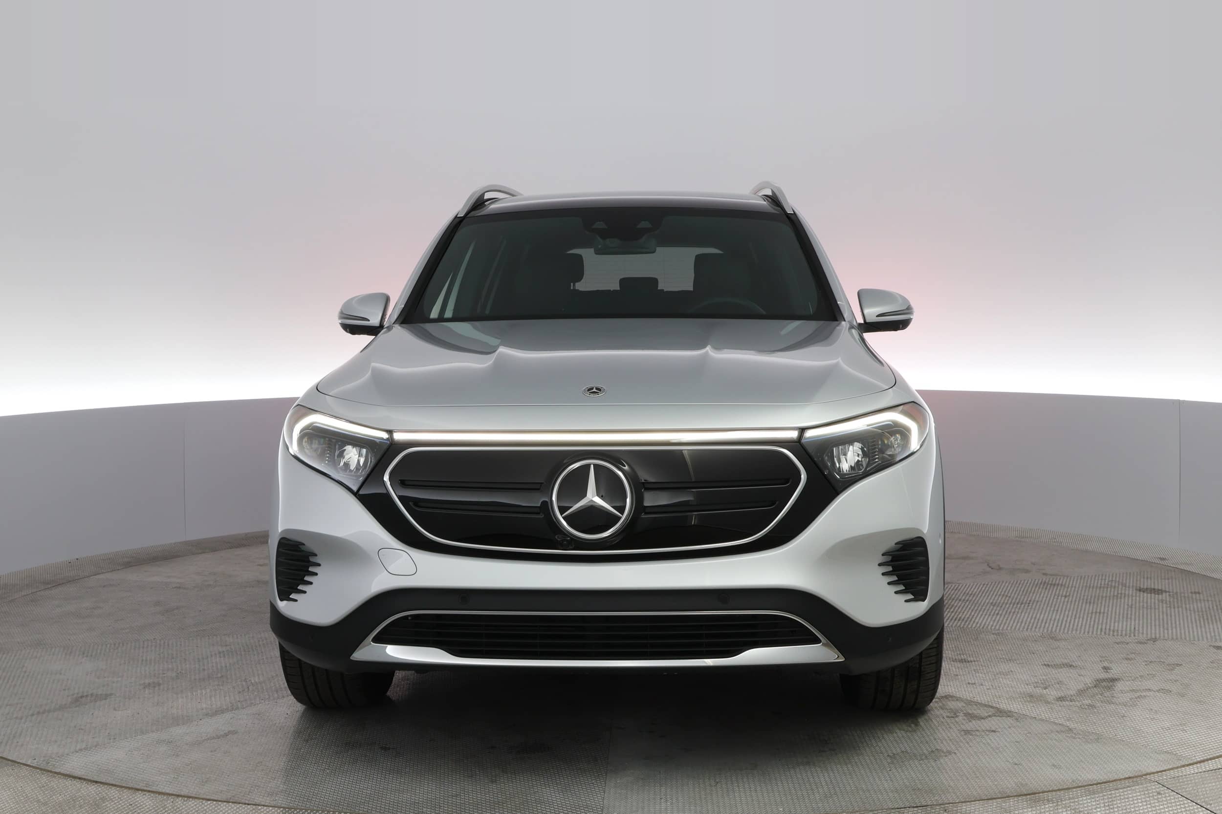 EverCars Co. vehicle image 12 for Mercedes-Benz EQB -  300 on EverCars Co.