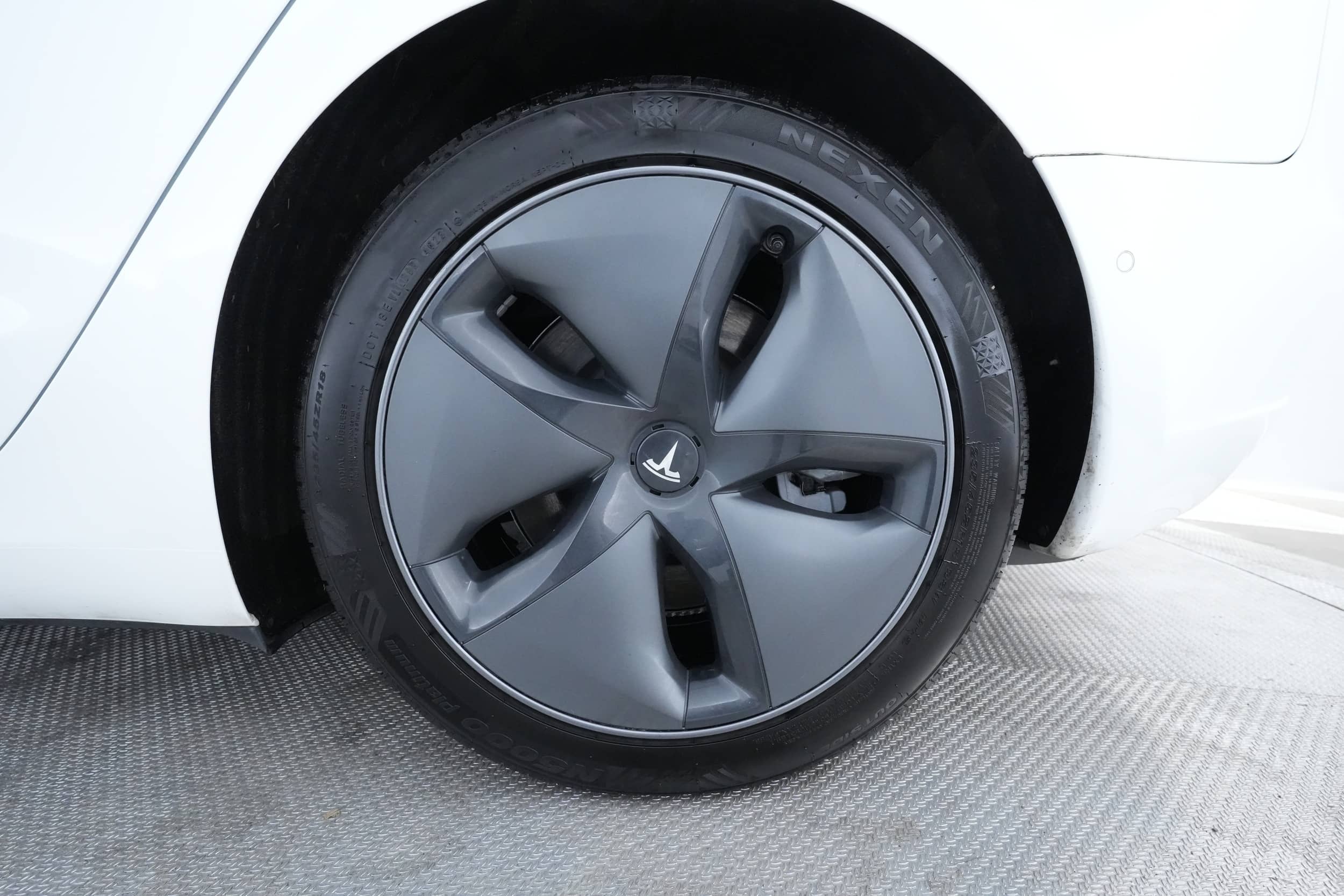 EverCars Co. vehicle image 12 for Tesla Model 3 -  Standard Range Plus on EverCars Co.