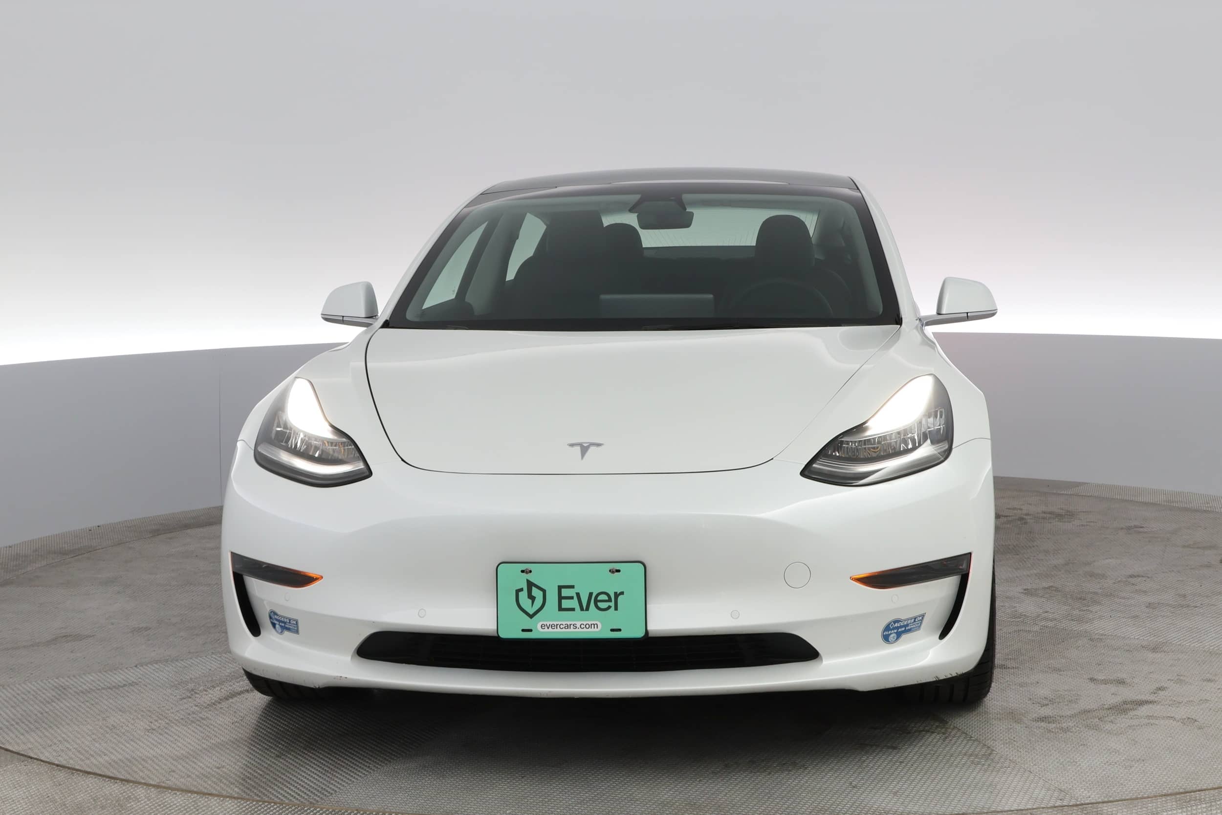 EverCars Co. vehicle image 5 for Tesla Model 3 -  Standard Range Plus on EverCars Co.