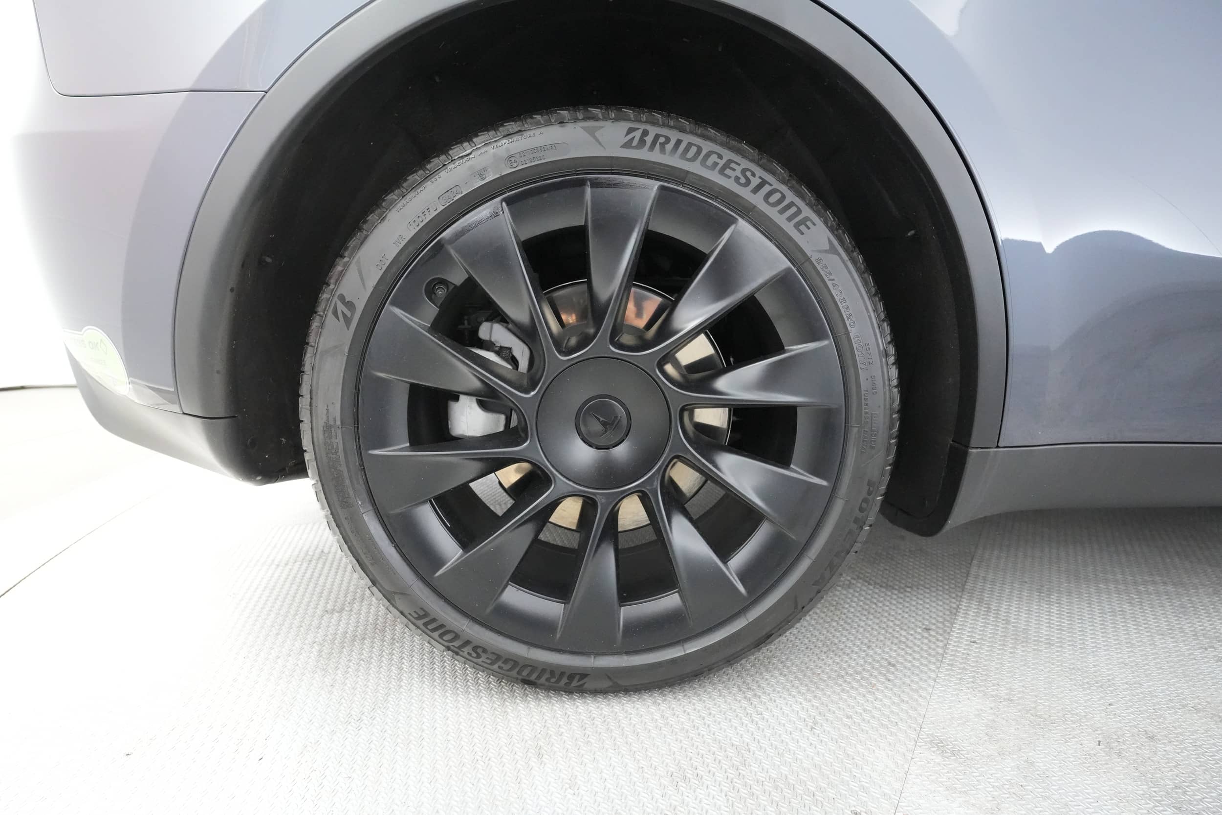 EverCars Co. vehicle image 16 for Tesla Model Y -  Long Range on EverCars Co.