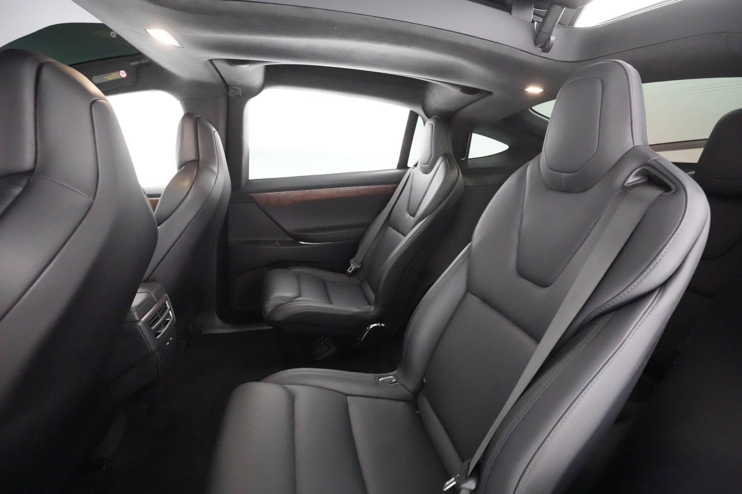 EverCars Co. vehicle image 16 for Tesla Model X -  100D on EverCars Co.