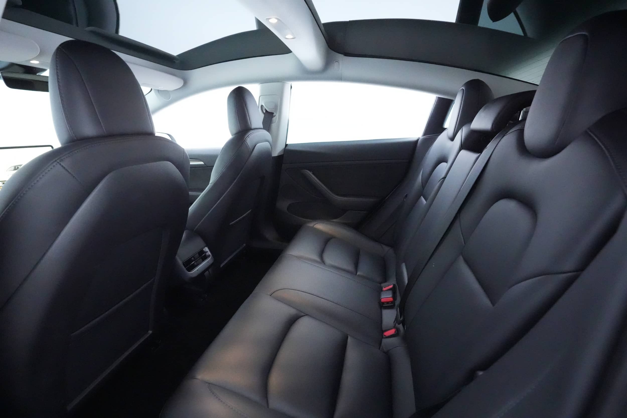 EverCars Co. vehicle image 16 for Tesla Model 3 -  Long Range on EverCars Co.