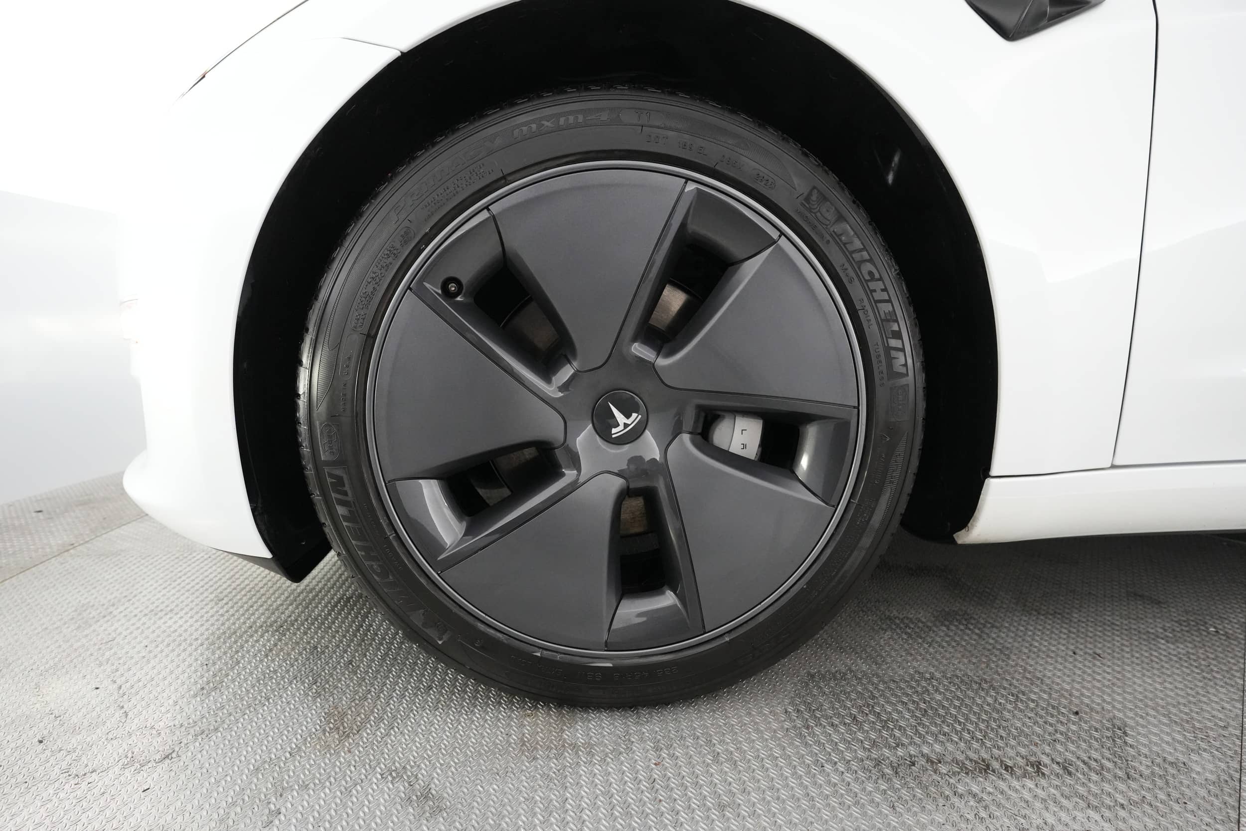 EverCars Co. vehicle image 11 for Tesla Model 3 -  Long Range on EverCars Co.