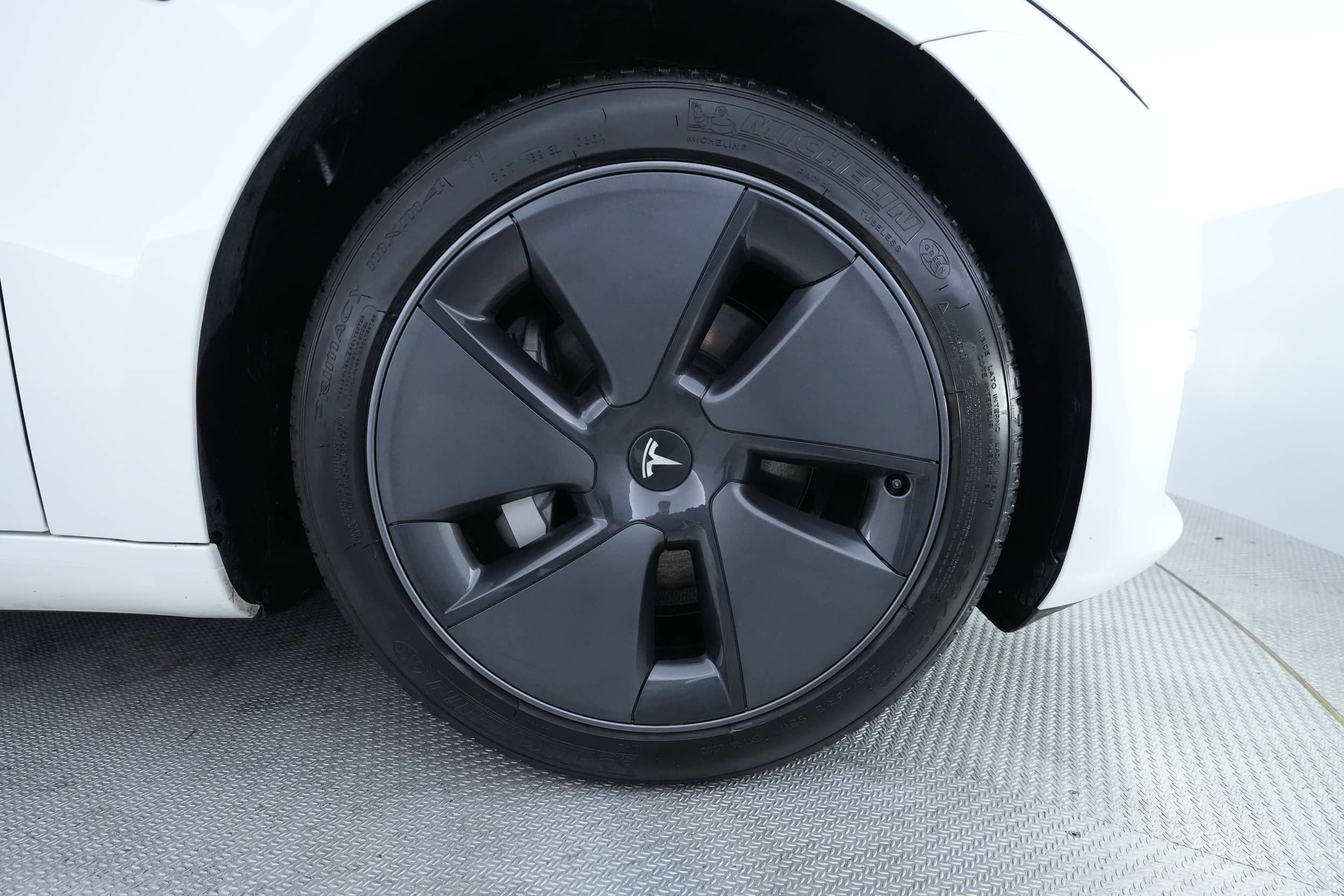 EverCars Co. vehicle image 13 for Tesla Model 3 -  Long Range on EverCars Co.