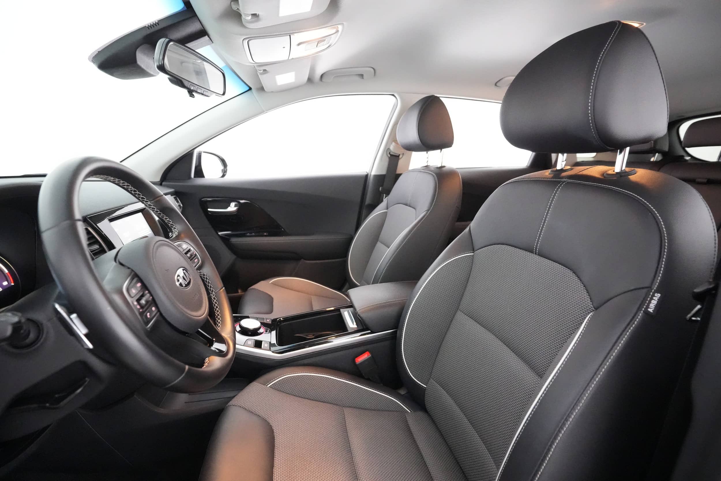 EverCars Co. vehicle image 3 for Kia Niro EV -  EX on EverCars Co.