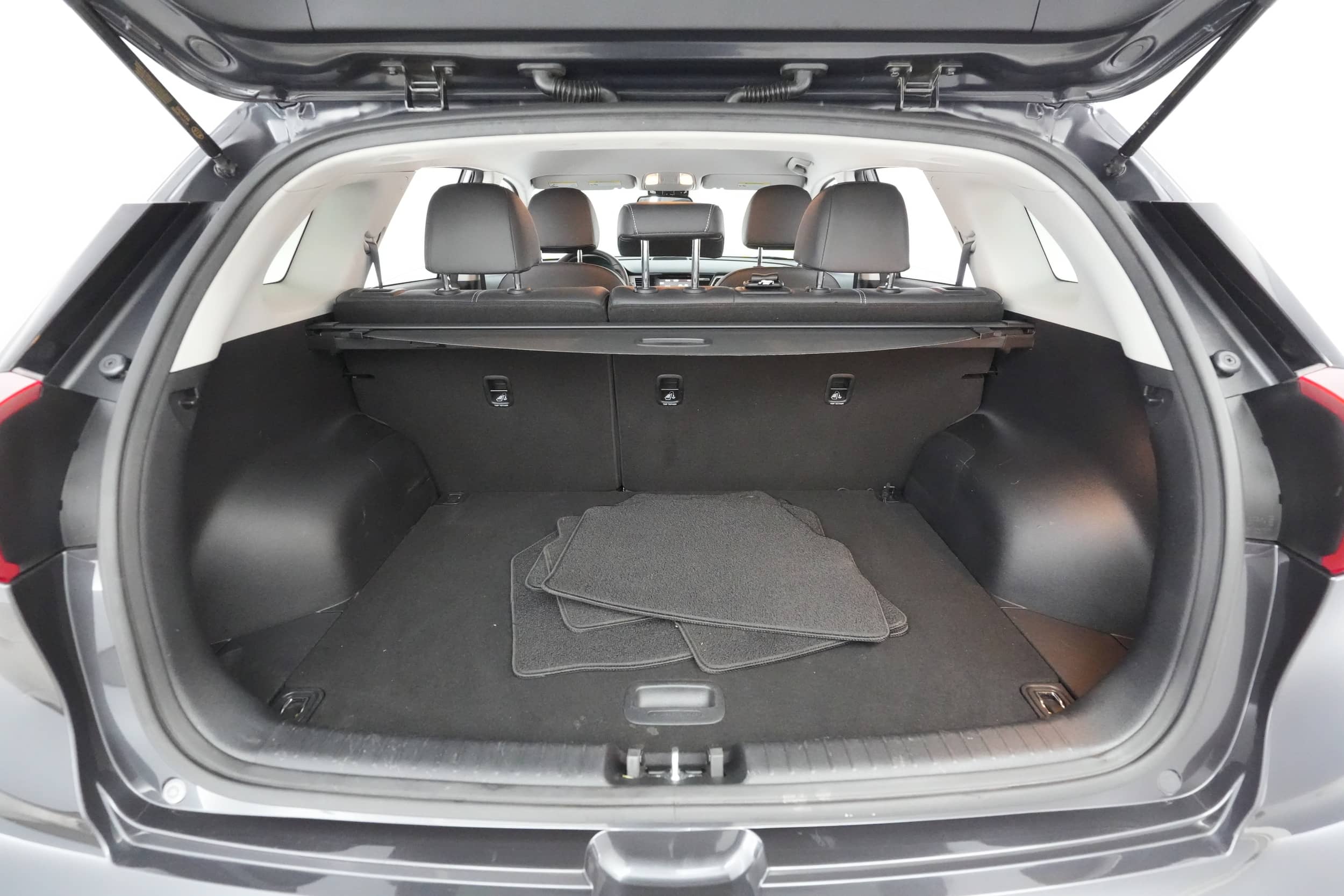 EverCars Co. vehicle image 6 for Kia Niro EV -  EX on EverCars Co.