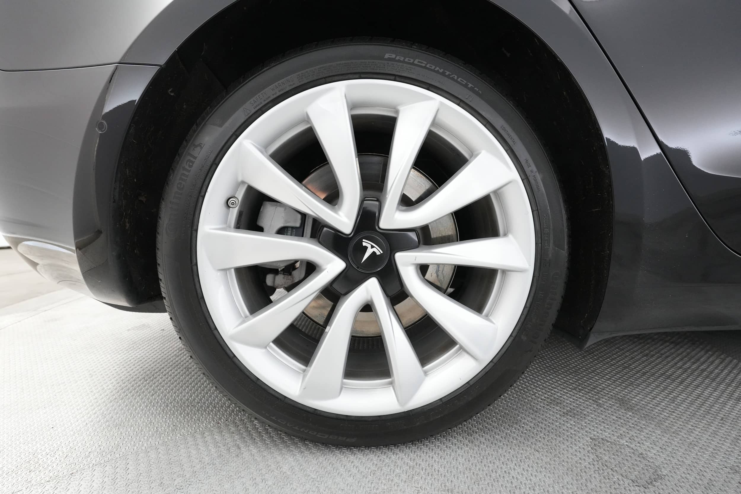 EverCars Co. vehicle image 14 for Tesla Model 3 -  Long Range on EverCars Co.