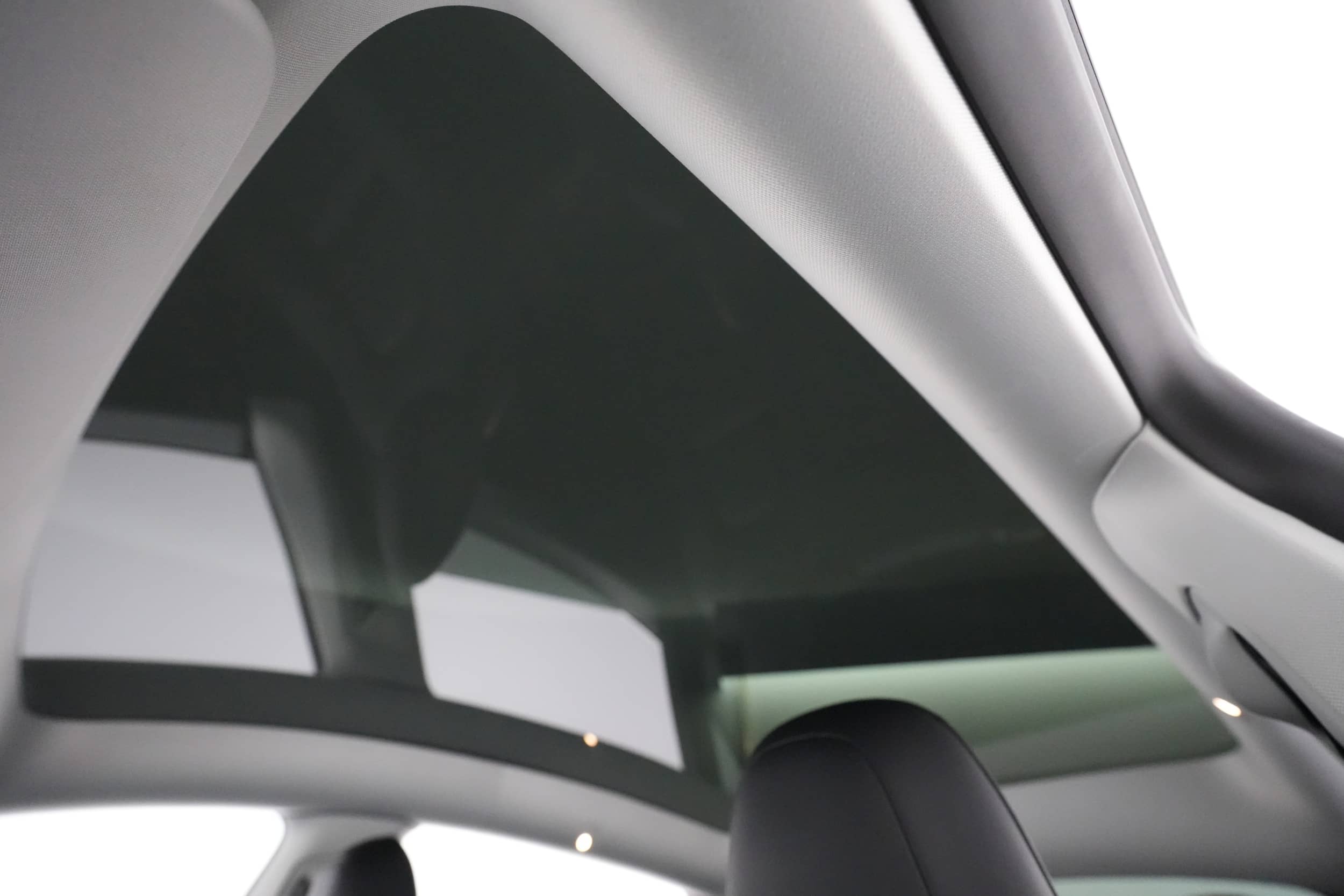 EverCars Co. vehicle image 18 for Tesla Model Y -  Long Range on EverCars Co.