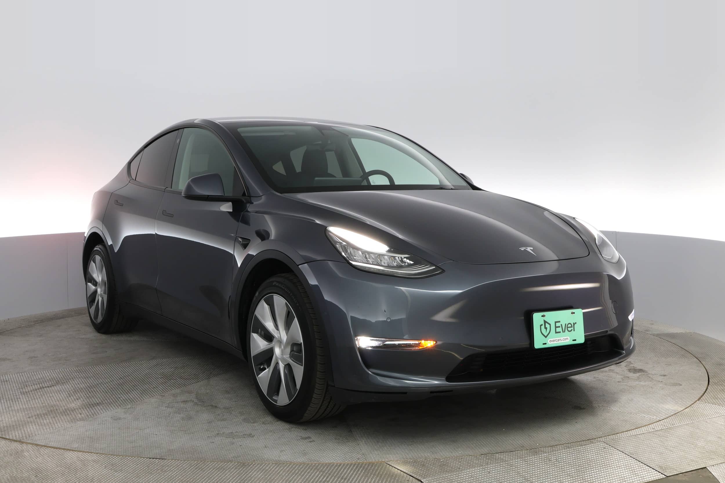EverCars Co. vehicle image 6 for Tesla Model Y -  Long Range on EverCars Co.