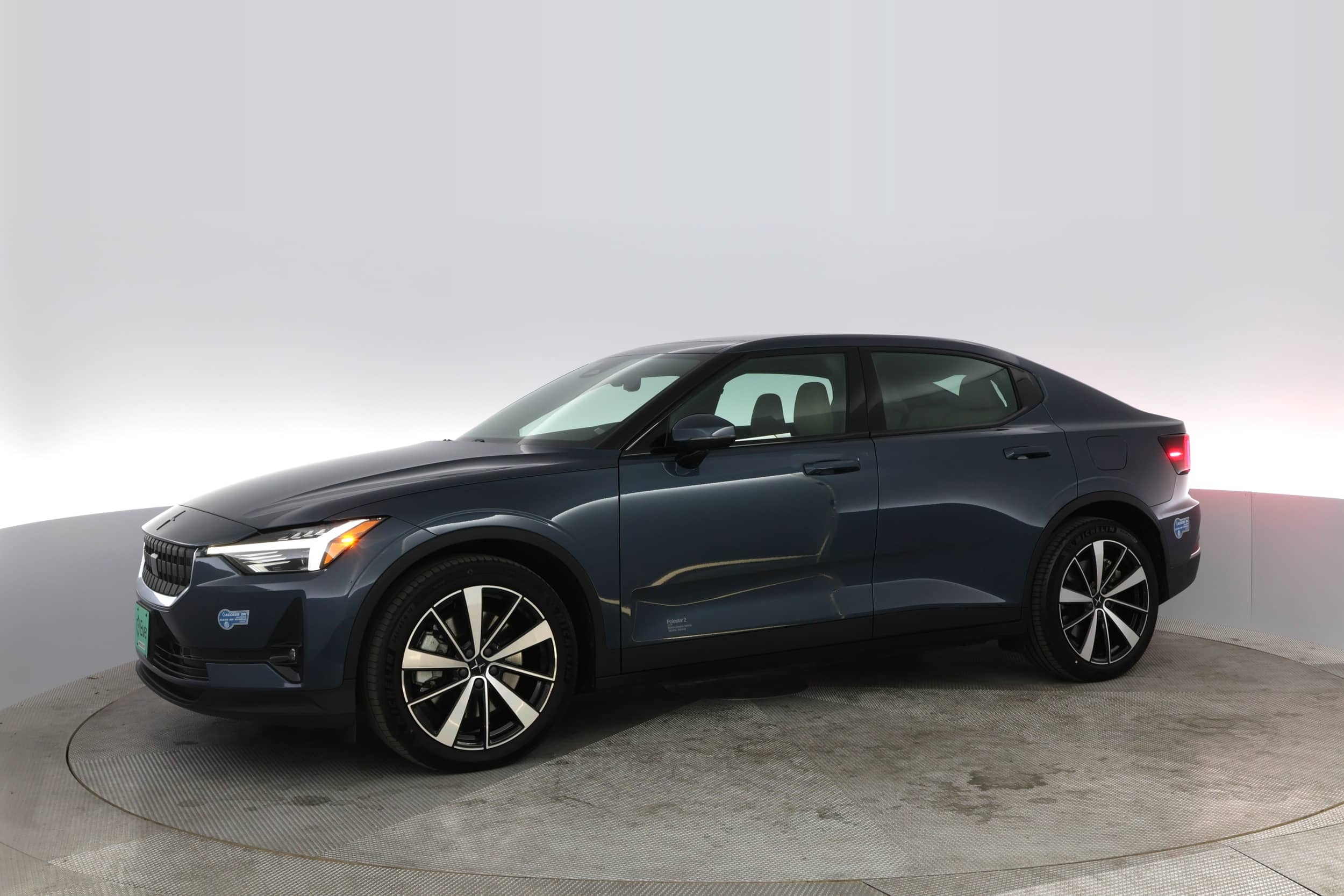 EverCars Co. vehicle image 10 for Polestar 2 -  Long Range Dual Motor on EverCars Co.
