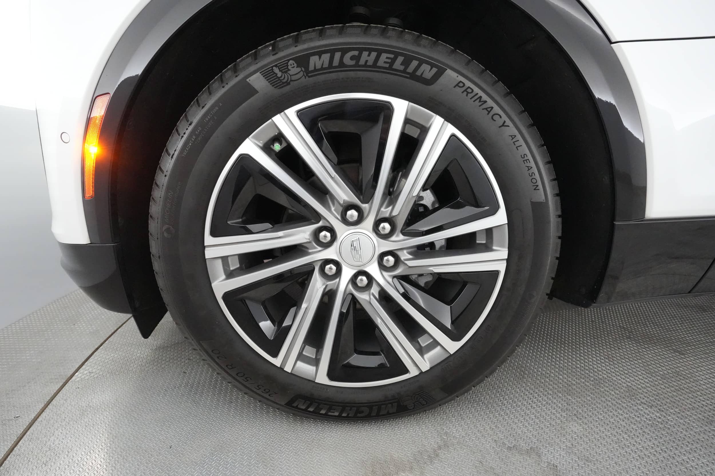 EverCars Co. vehicle image 7 for Cadillac LYRIQ -  Luxury 1 on EverCars Co.