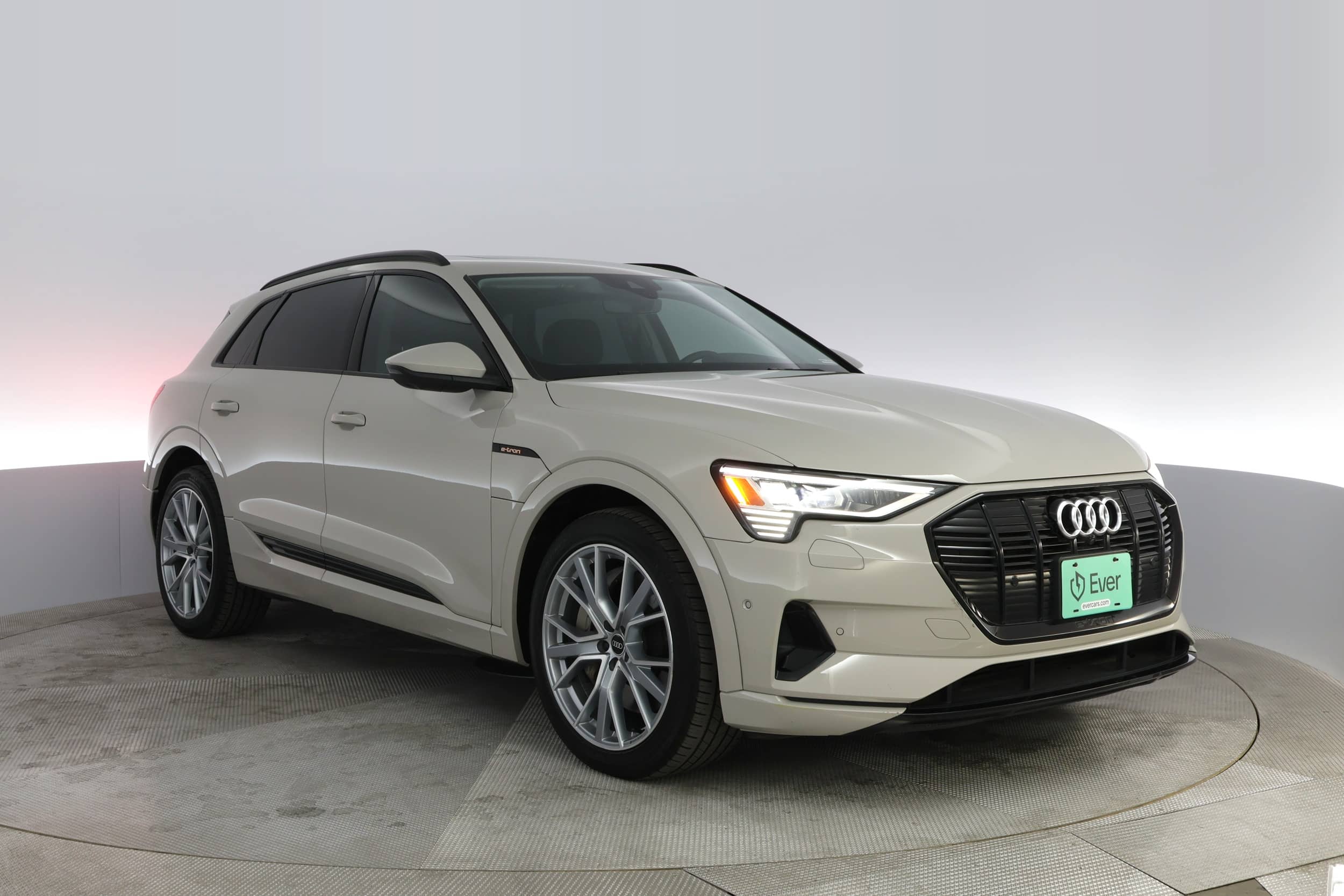 EverCars Co. vehicle image 11 for Audi e-tron -  Prestige on EverCars Co.