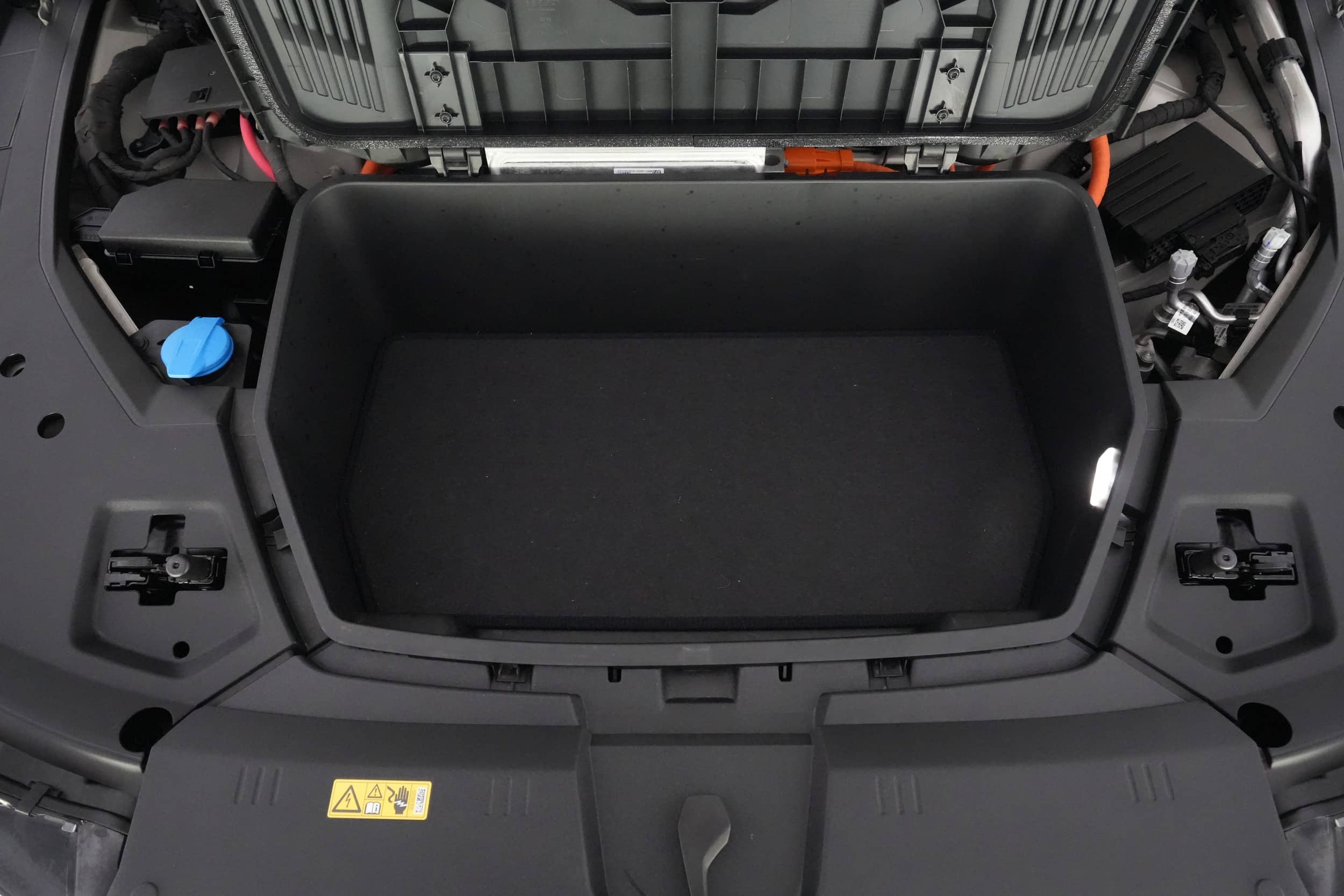 EverCars Co. vehicle image 24 for Audi e-tron -  Prestige on EverCars Co.