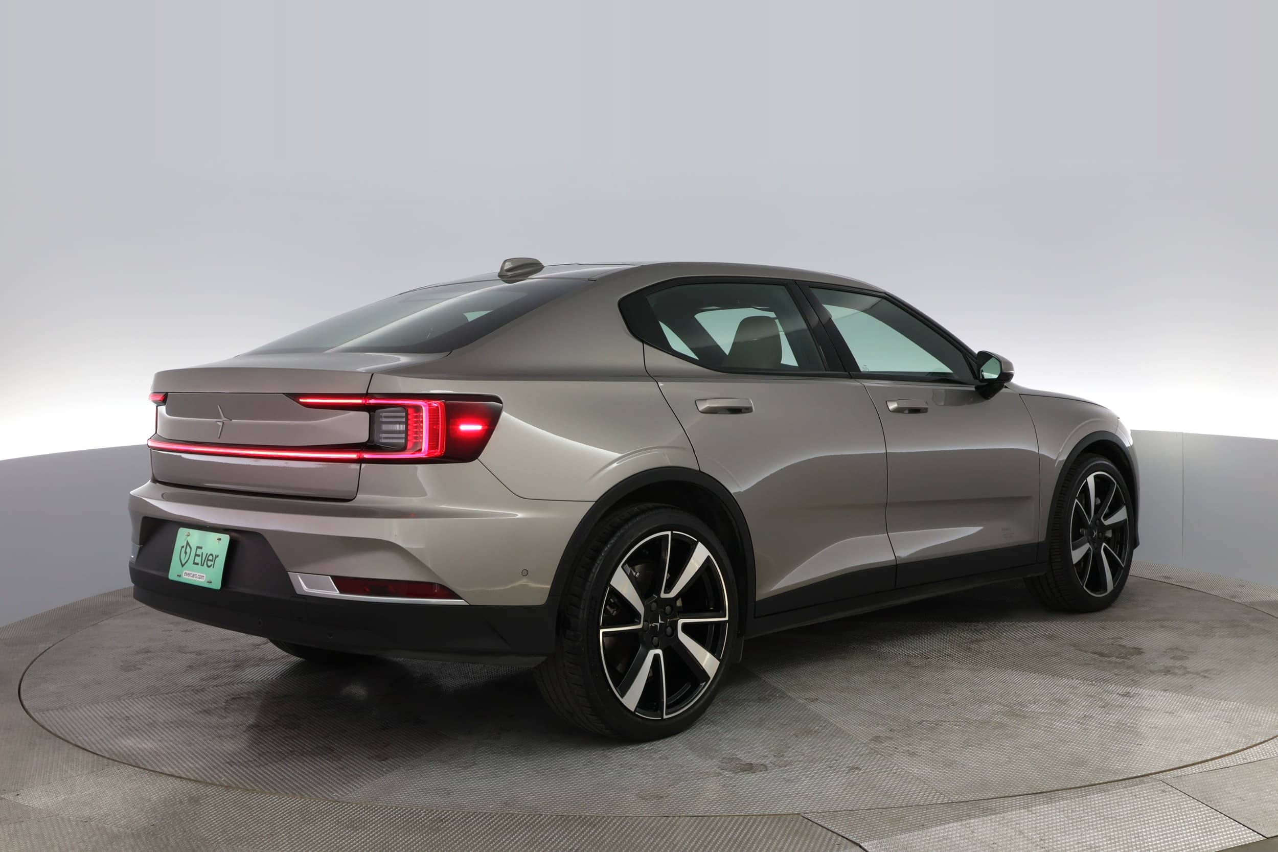 2022 Polestar 2
