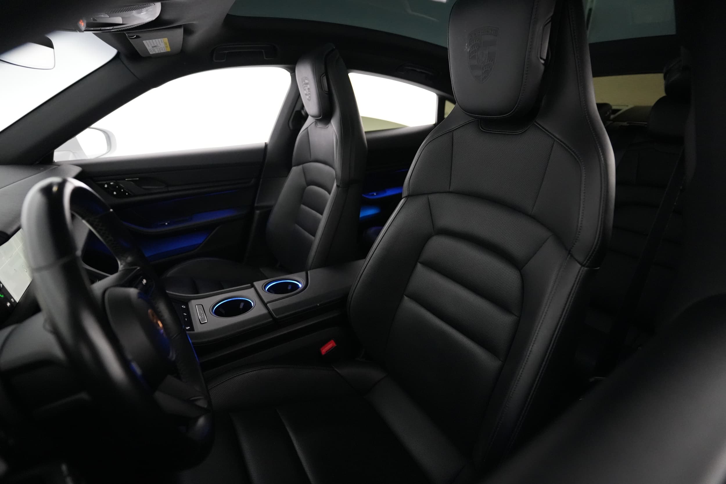 2021 Porsche Taycan interior
