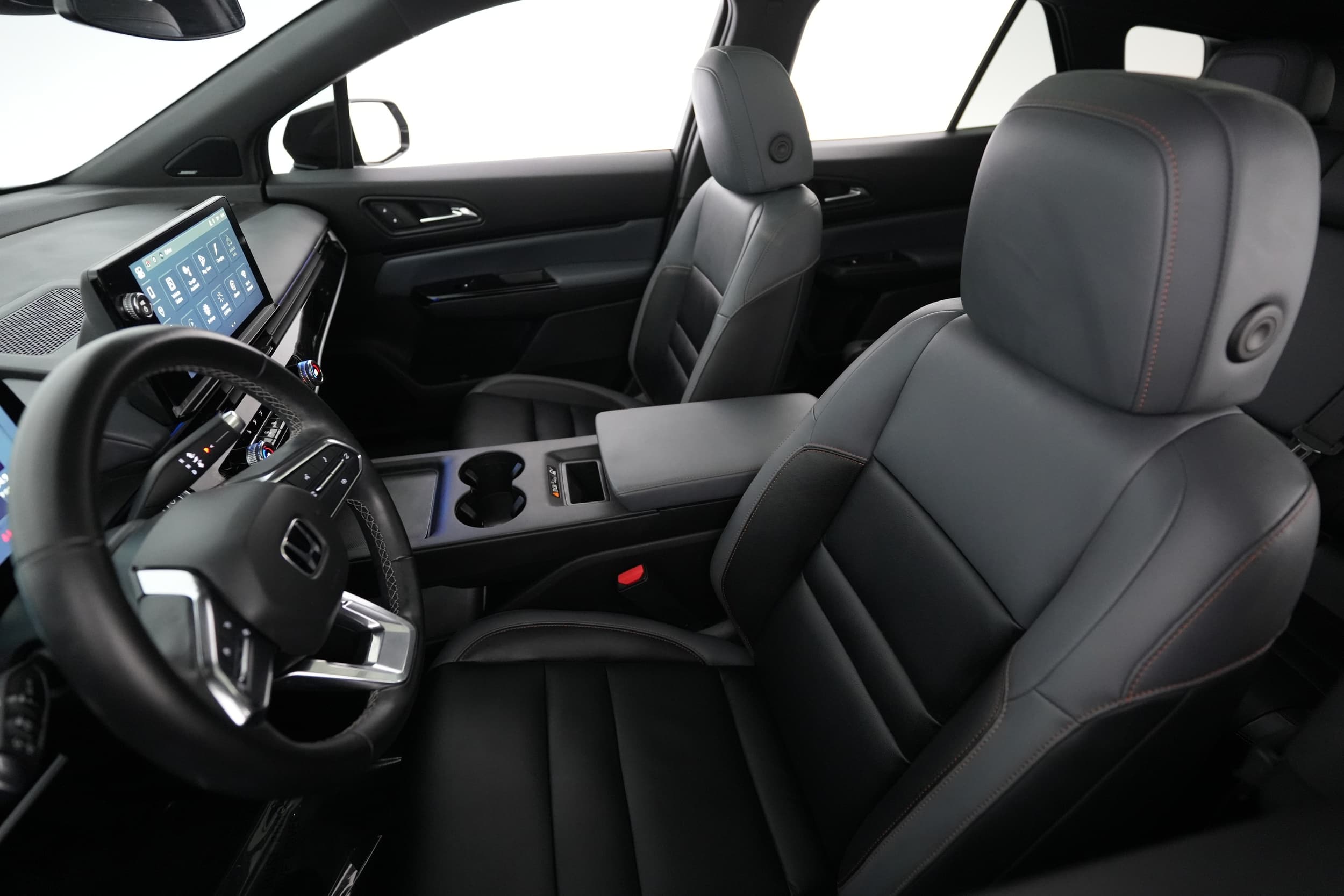 2024 Honda Prologue interior