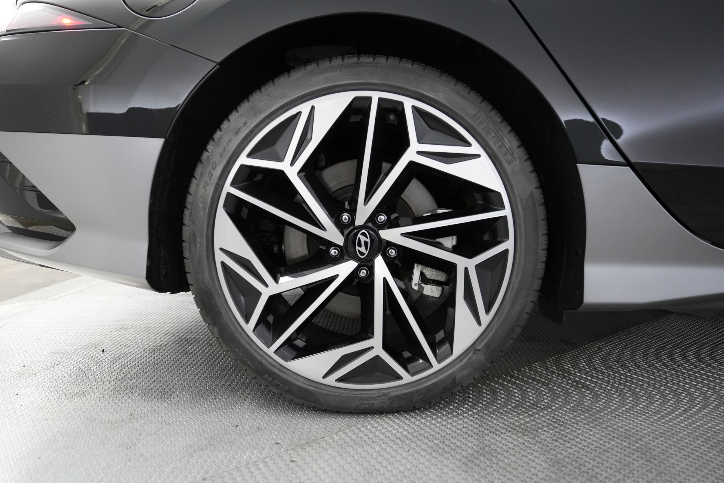 2023 Hyundai IONIQ 6