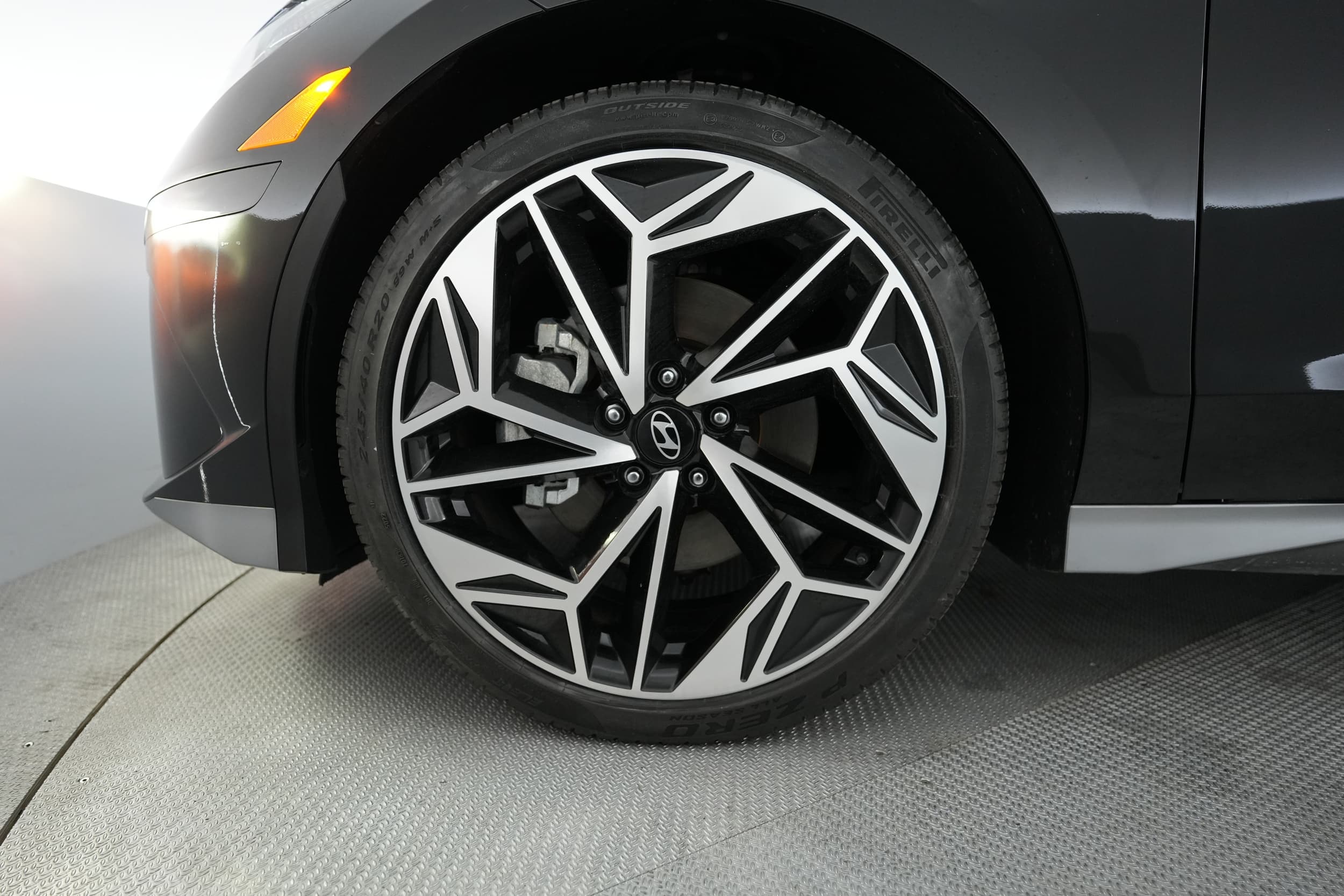 2023 Hyundai IONIQ 6