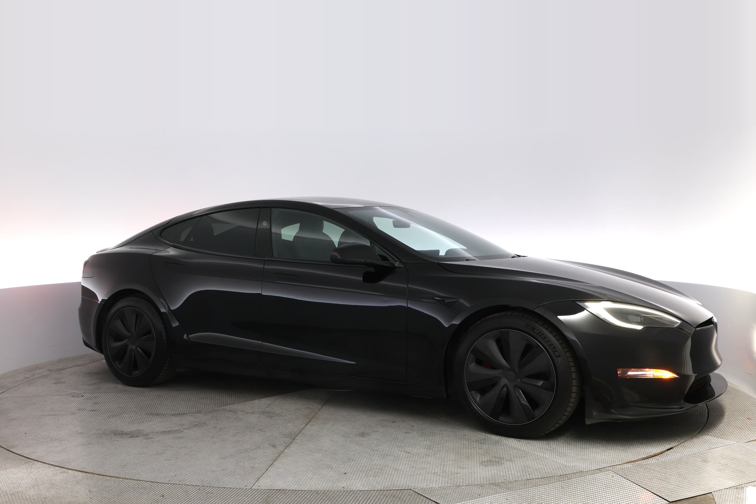 2023 Tesla Model S