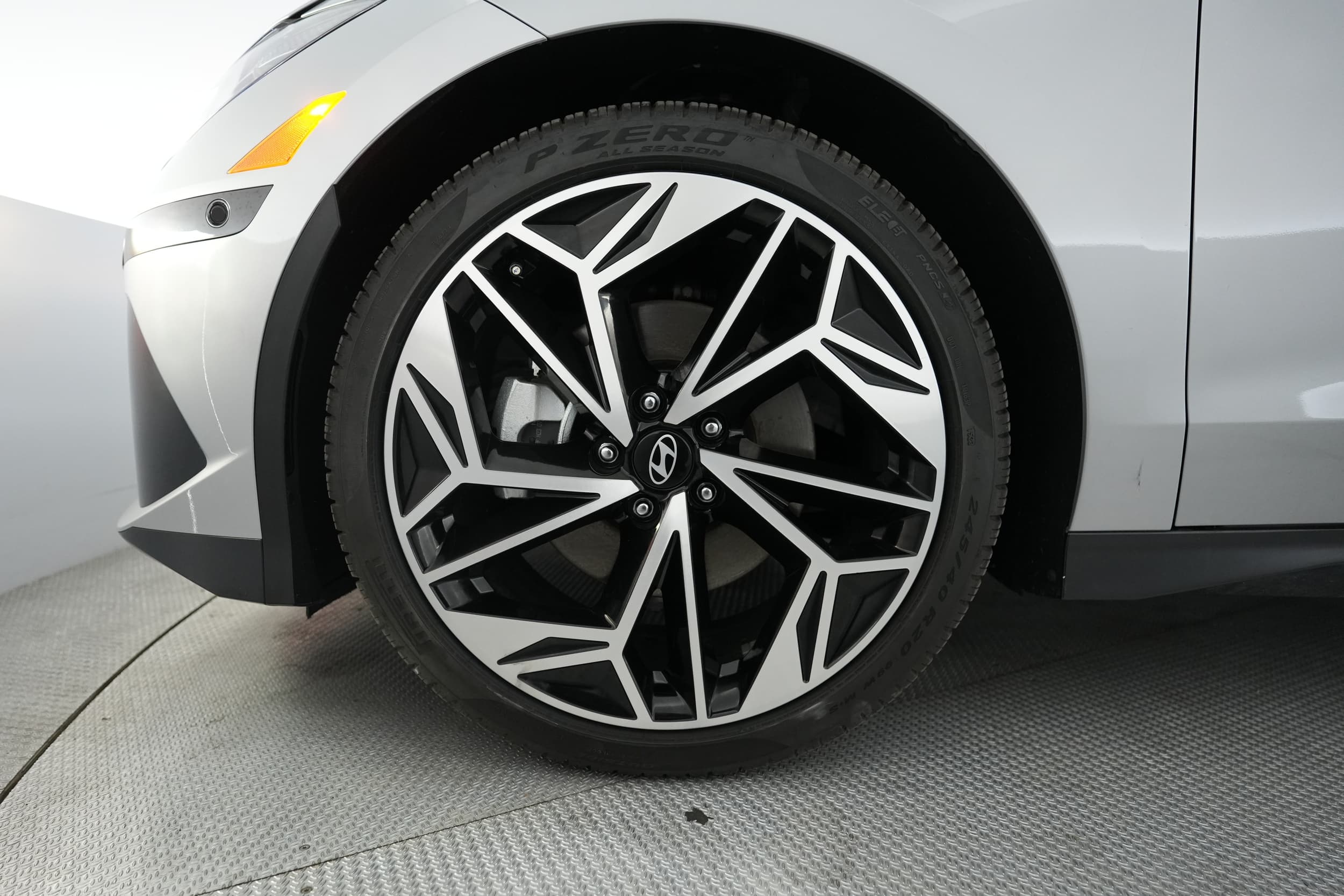 2024 Hyundai IONIQ 6