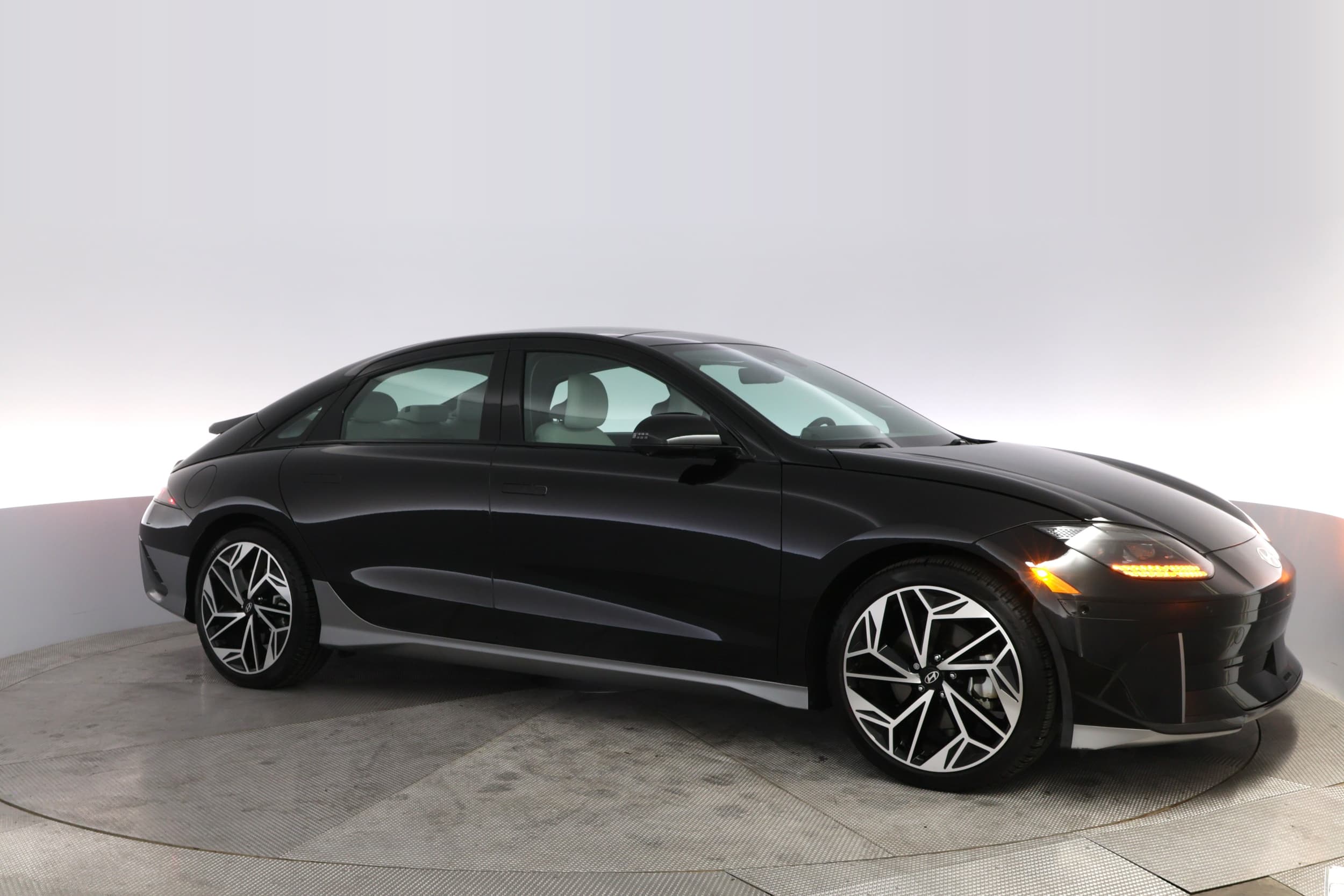 2023 Hyundai IONIQ 6