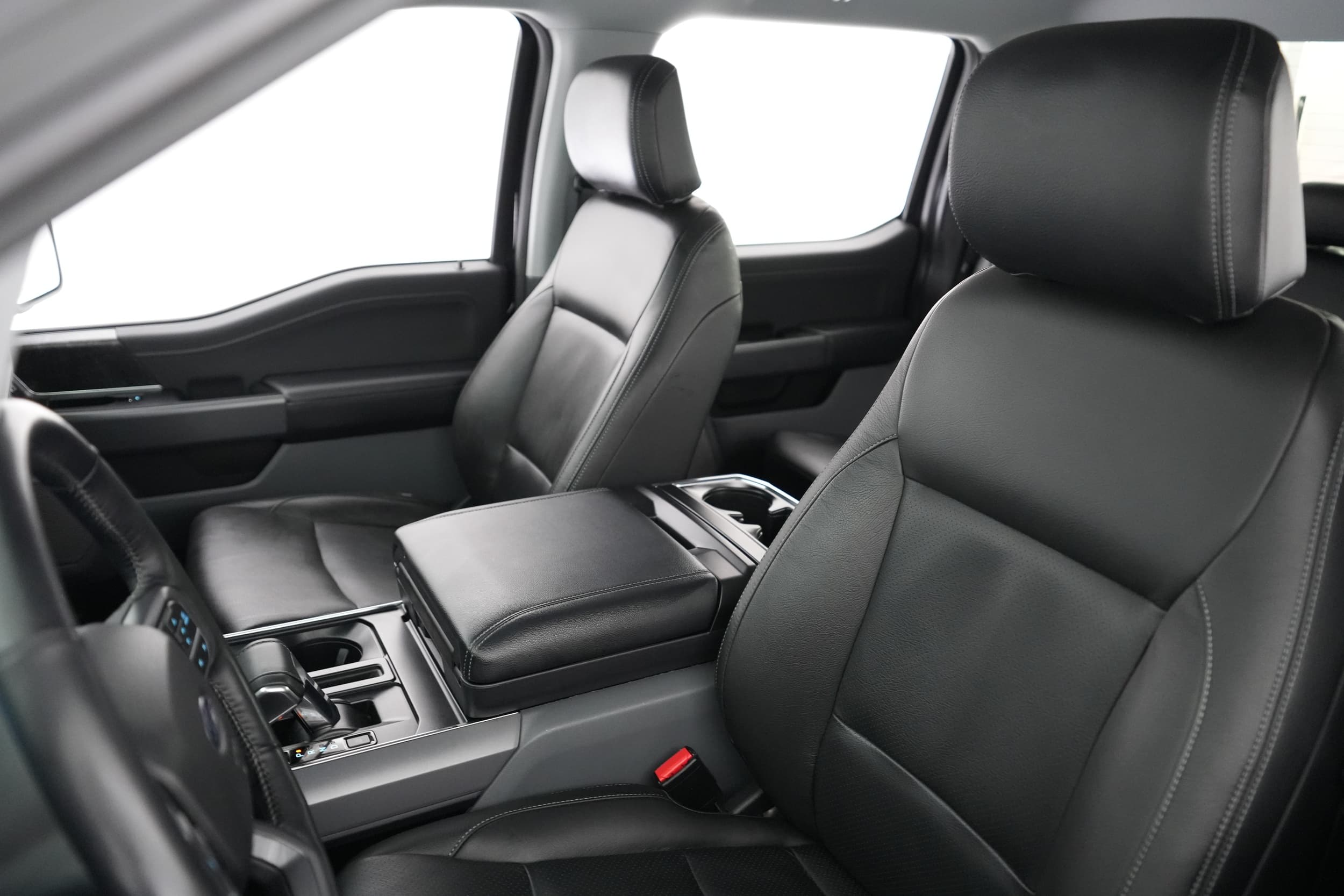 2024 Ford F-150 Lightning interior