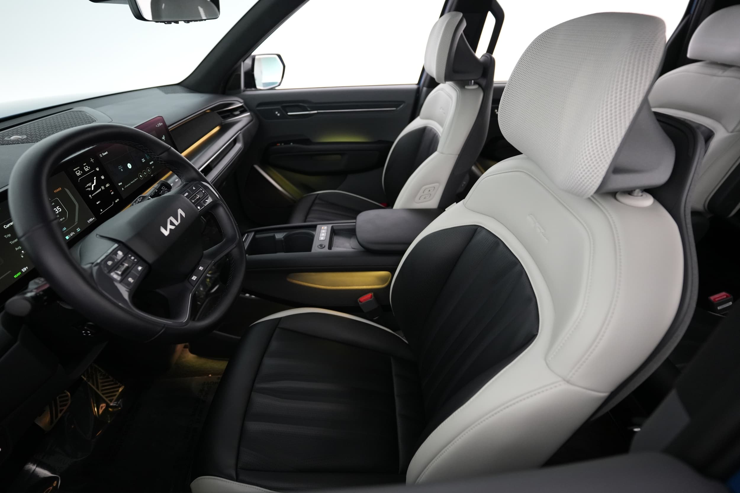 2024 Kia EV9 interior