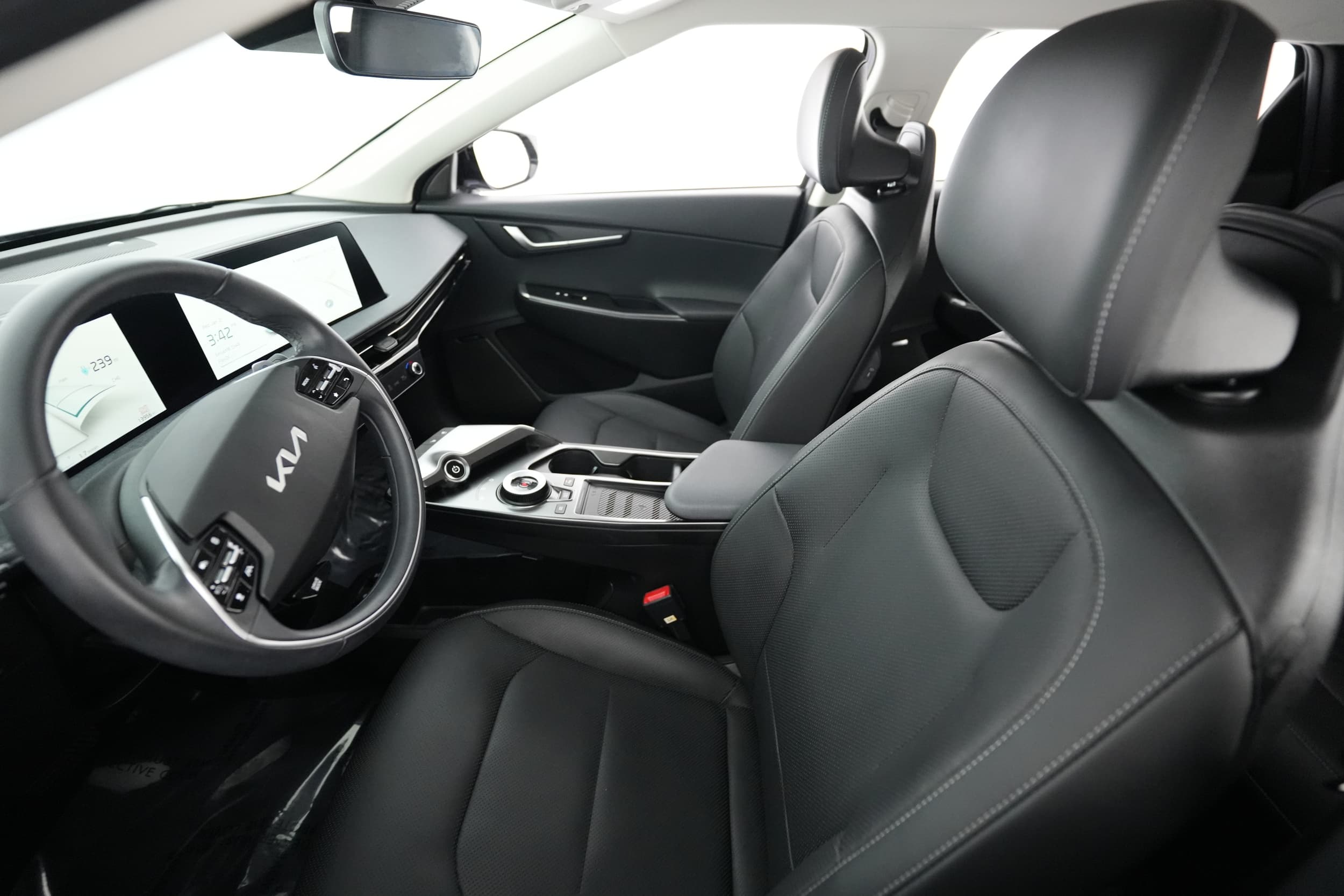 2024 Kia EV6 interior