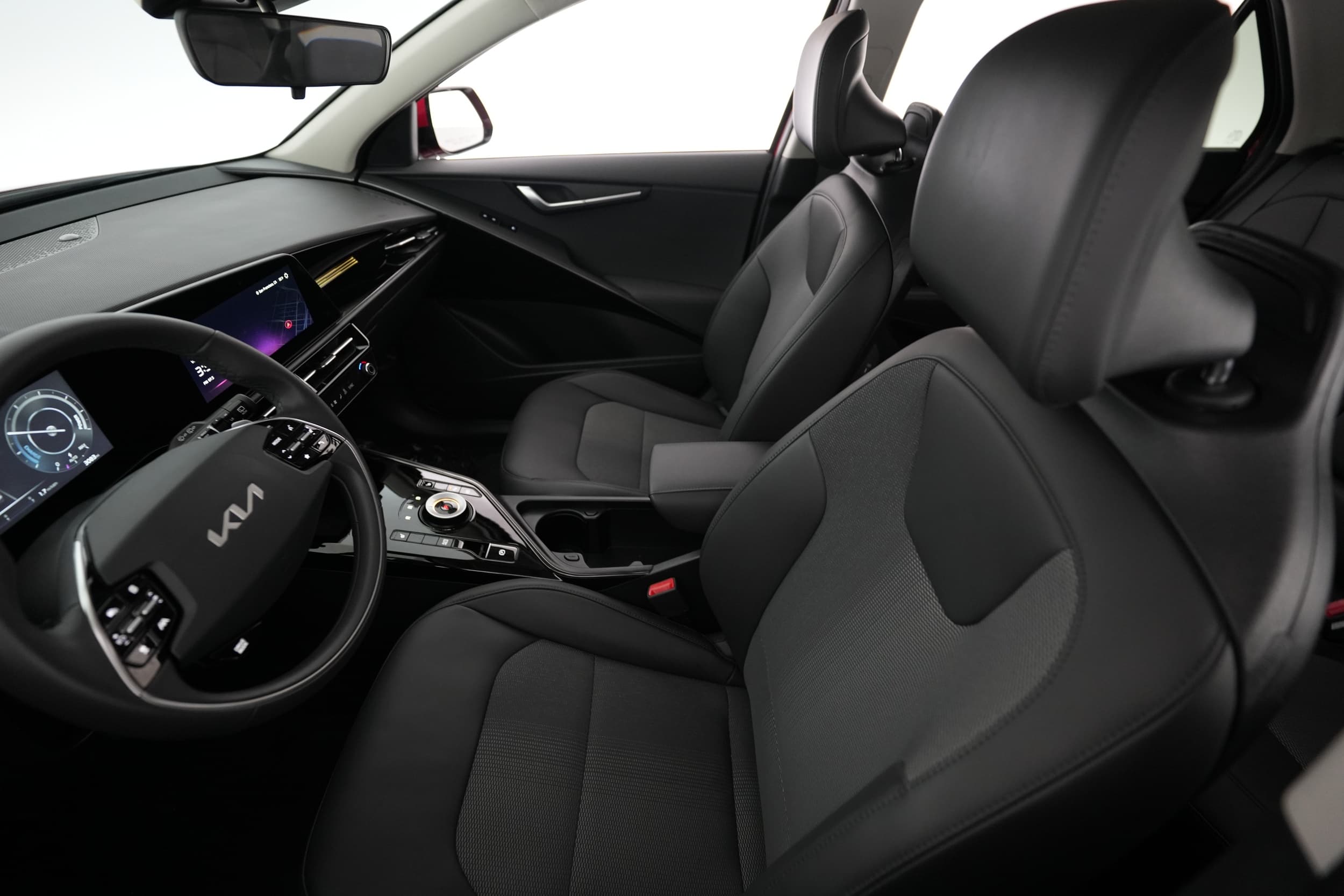 2025 Kia Niro EV interior