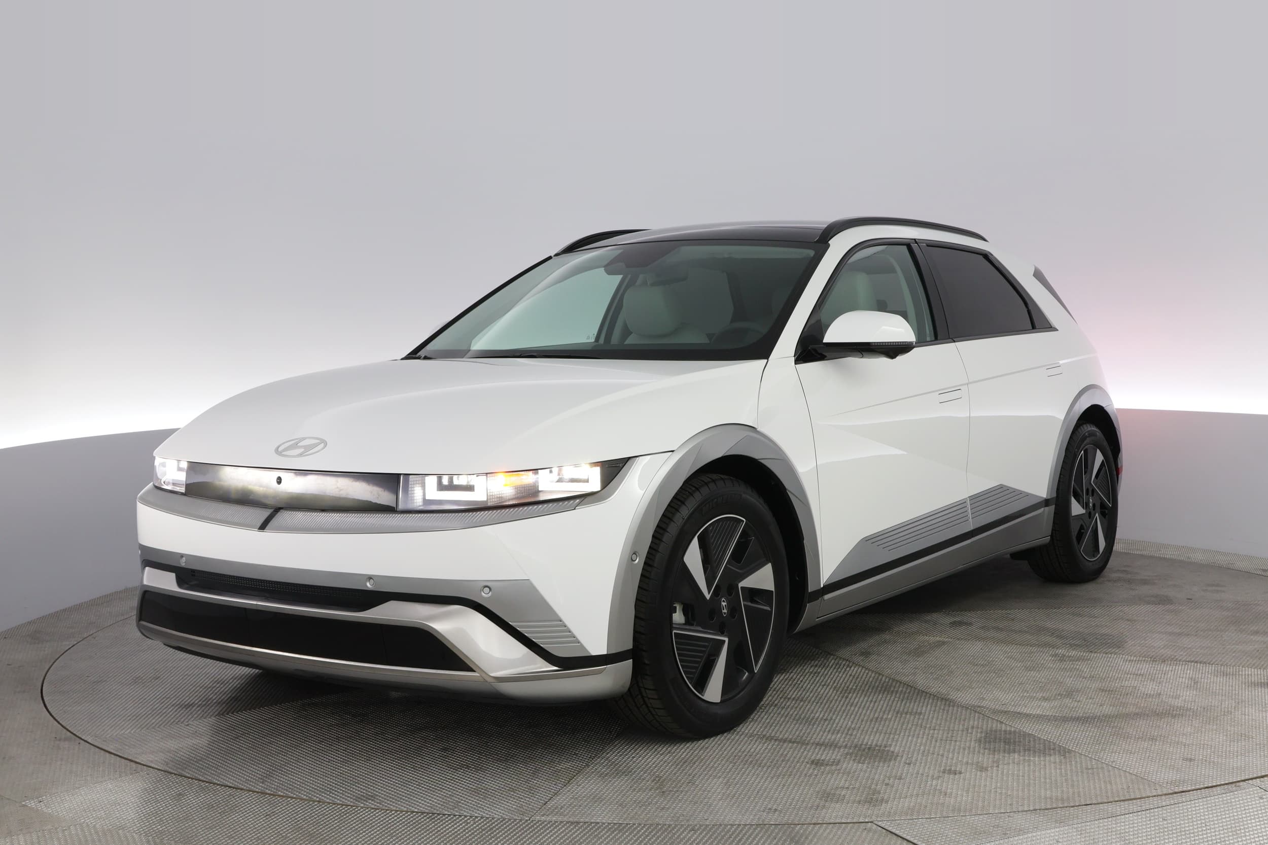 2025 Hyundai IONIQ 5