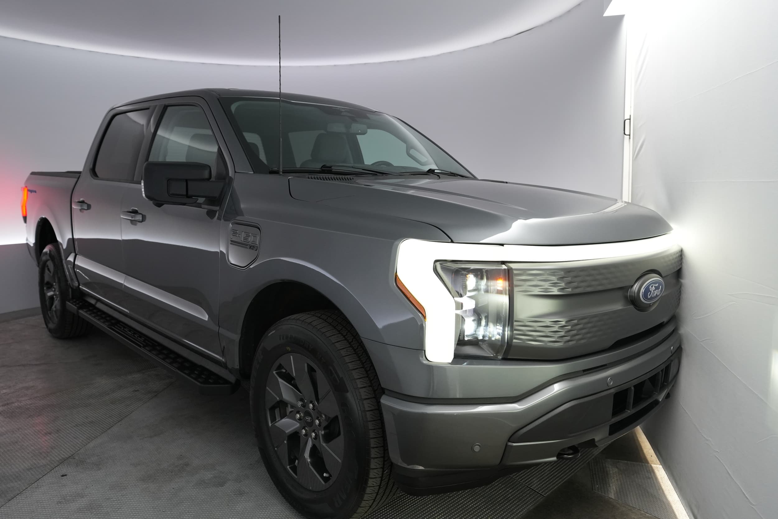 2023 Ford F-150 Lightning
