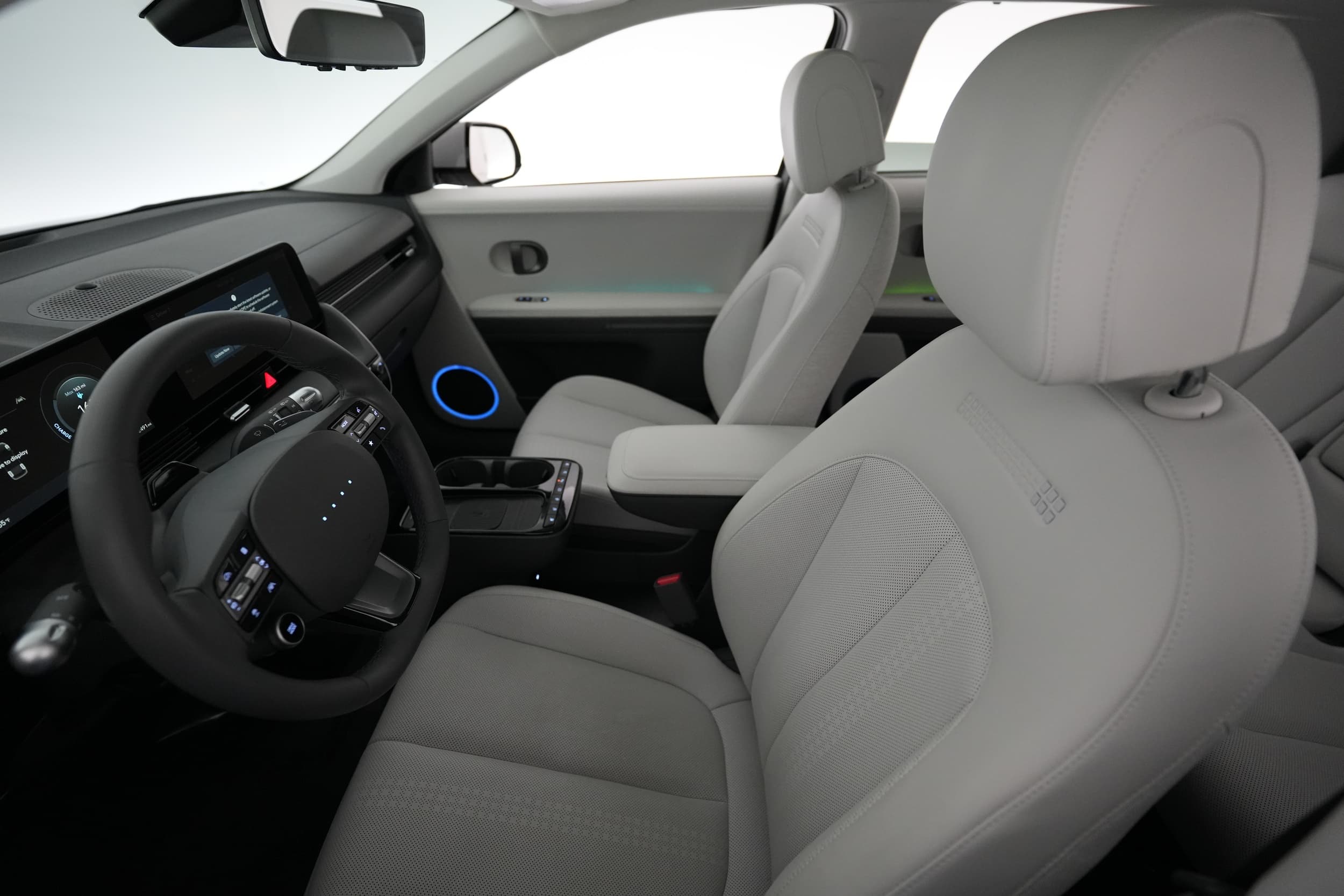 2025 Hyundai IONIQ 5 interior