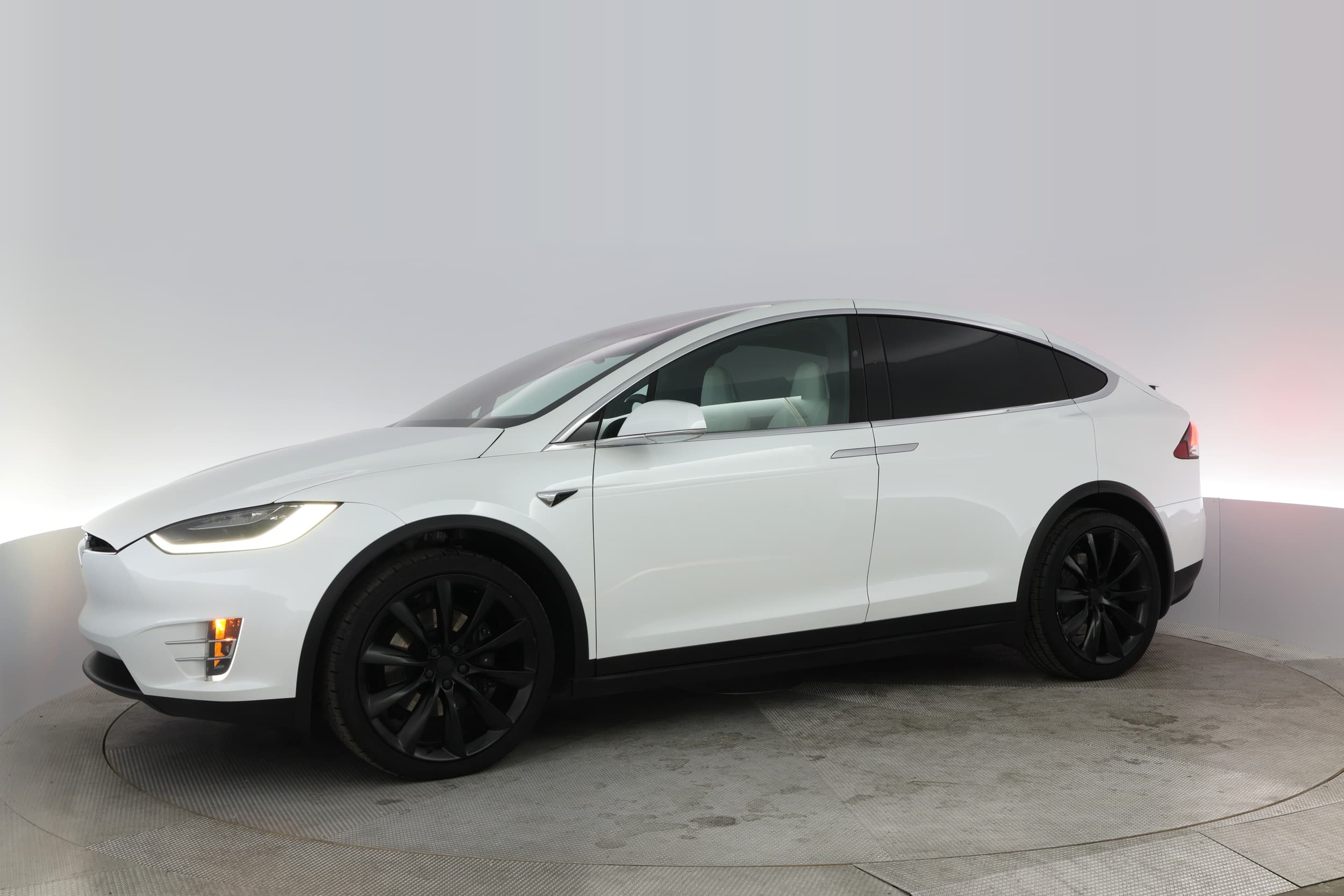 2020 Tesla Model X
