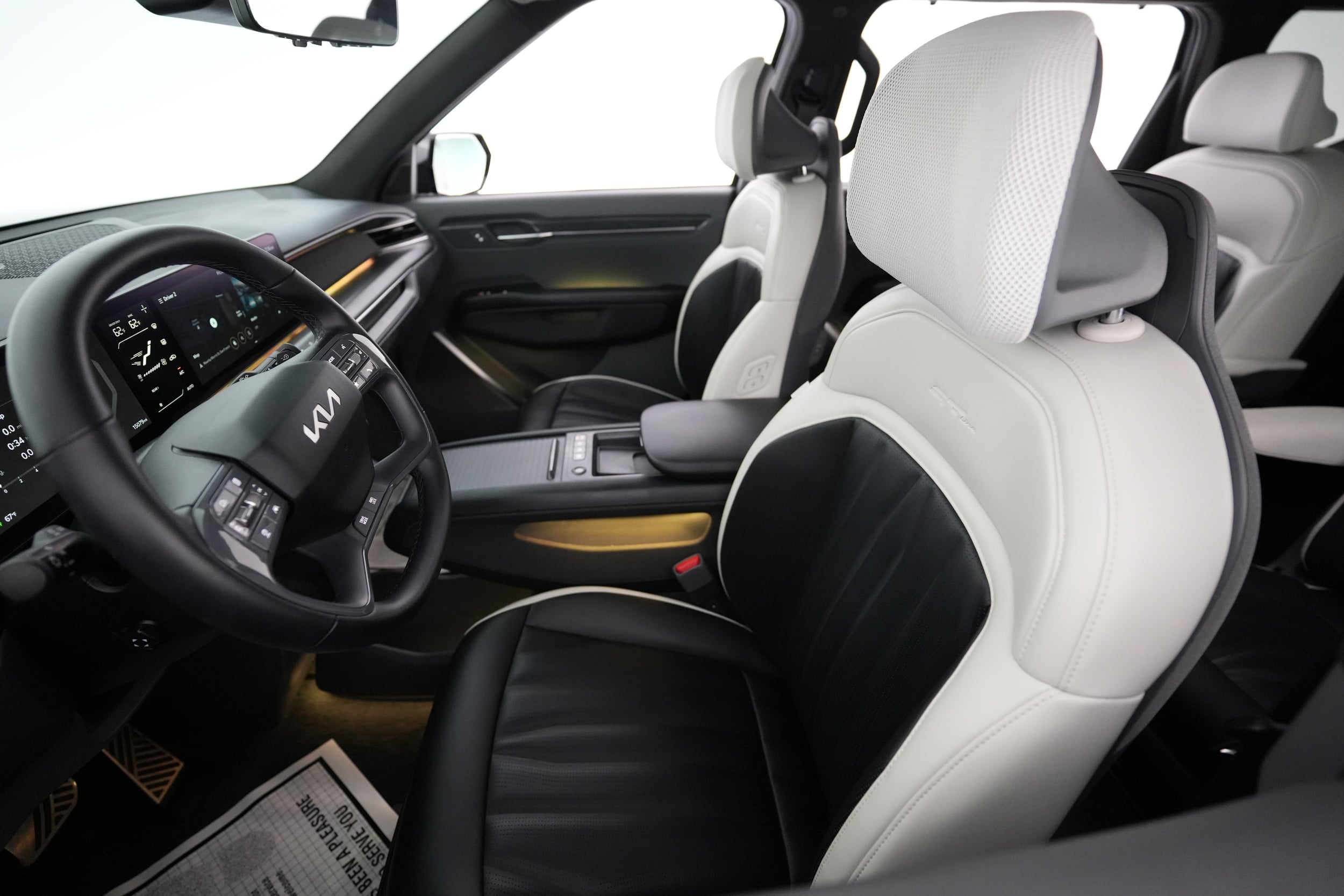 2024 Kia EV9 interior