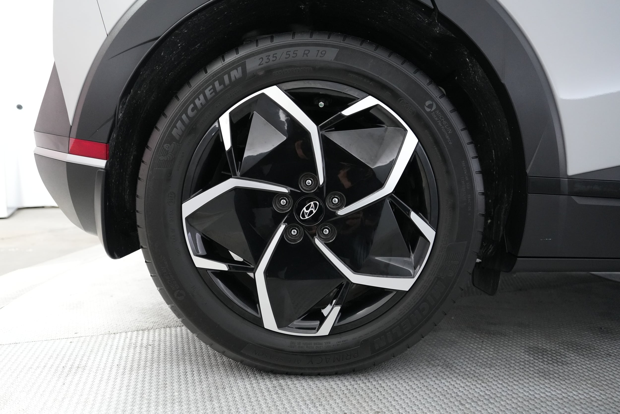 2023 Hyundai IONIQ 5