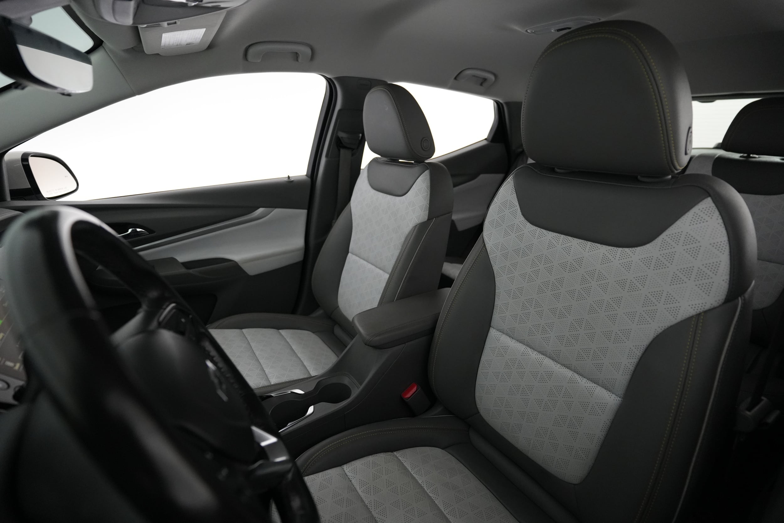 2022 Chevrolet Bolt EUV interior